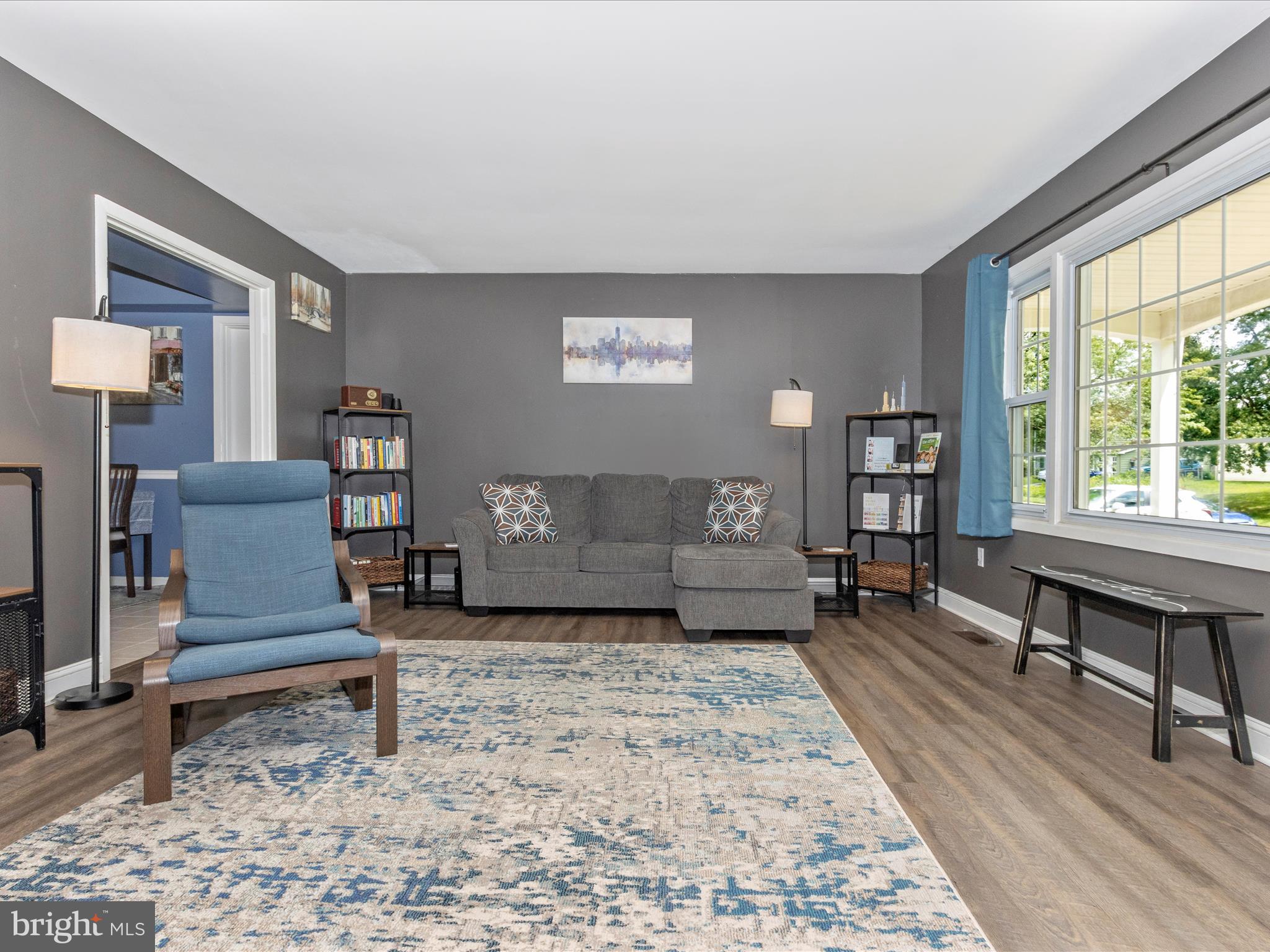 TULIP GROVE - Residential