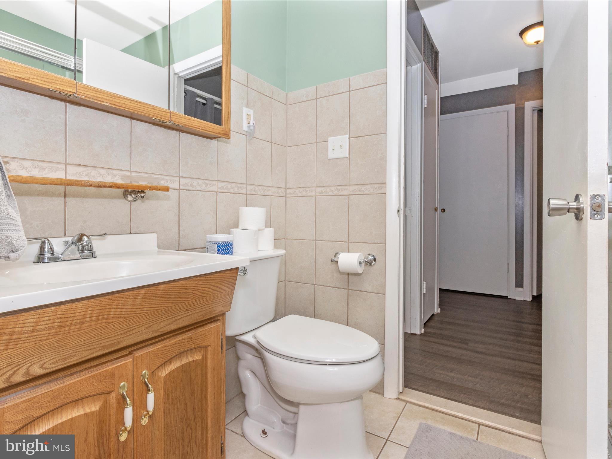 TULIP GROVE - Residential