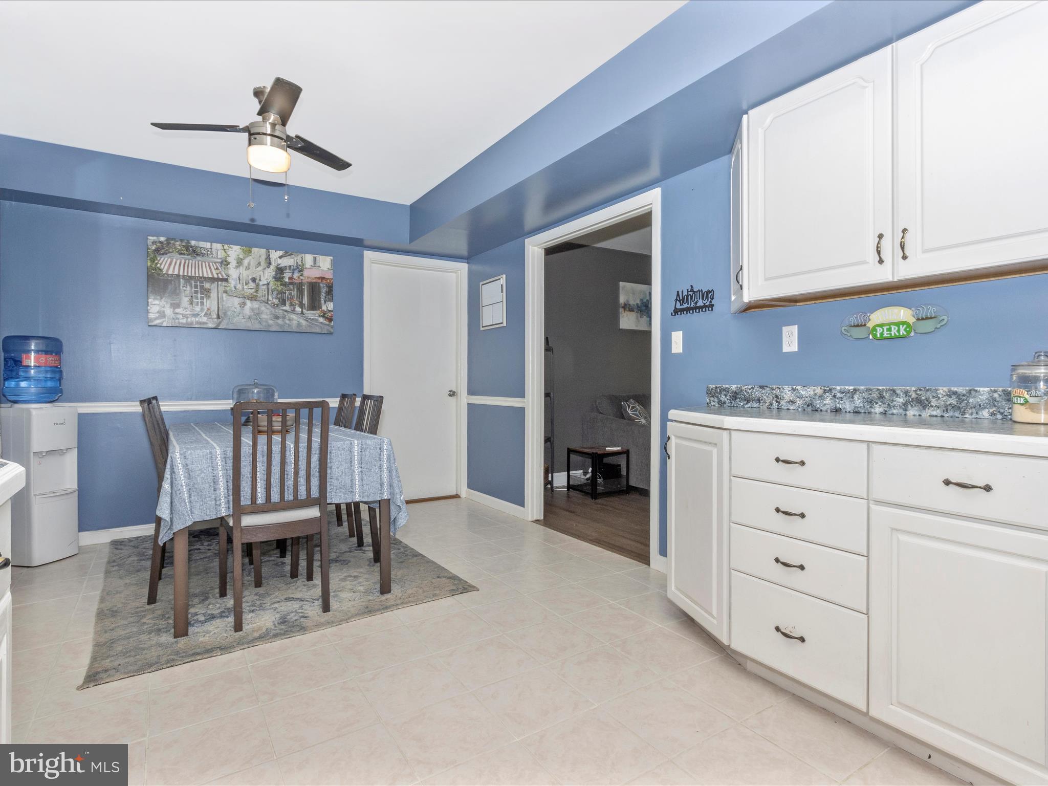 TULIP GROVE - Residential