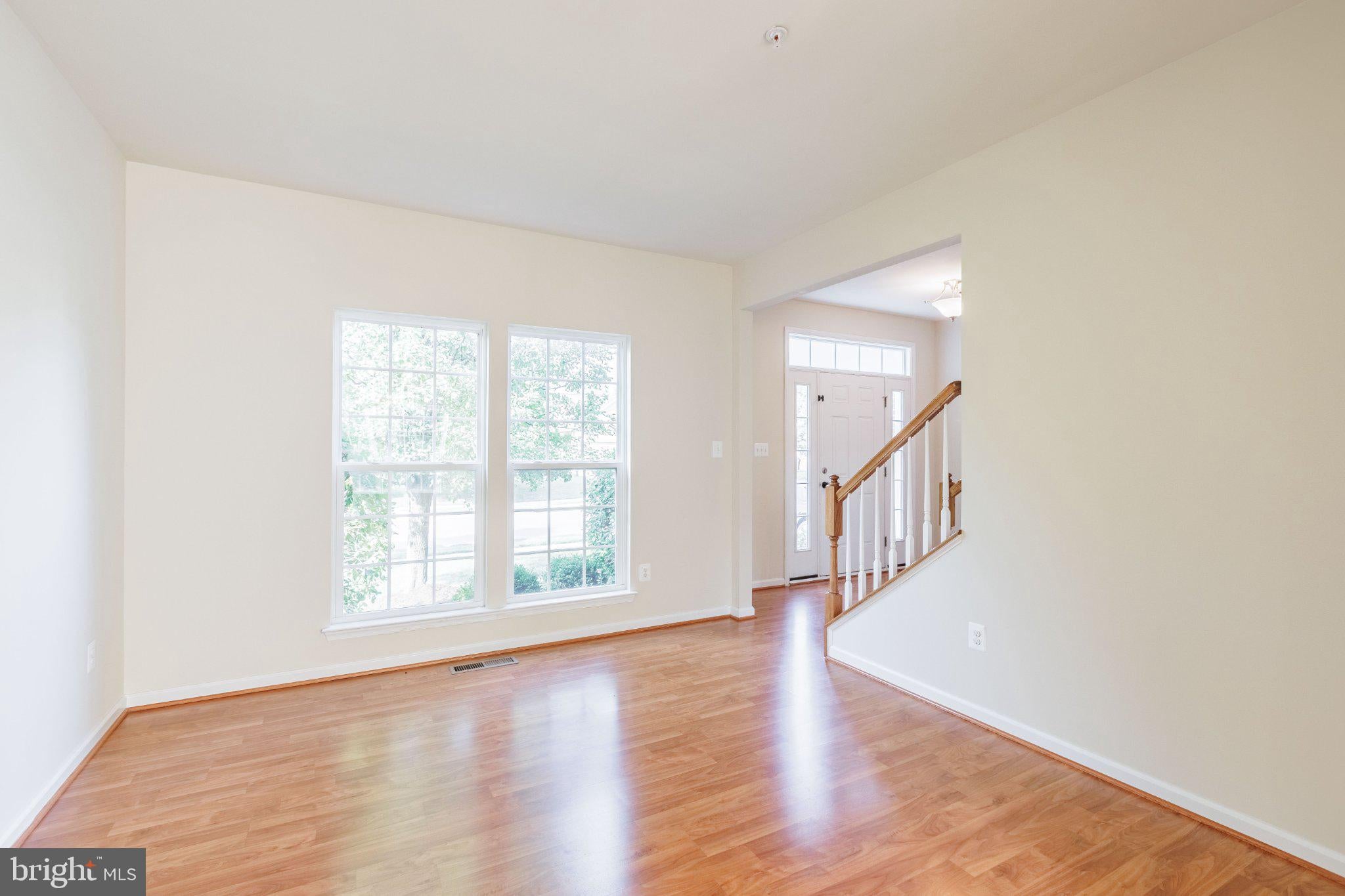 122 SUNLIGHT COURT