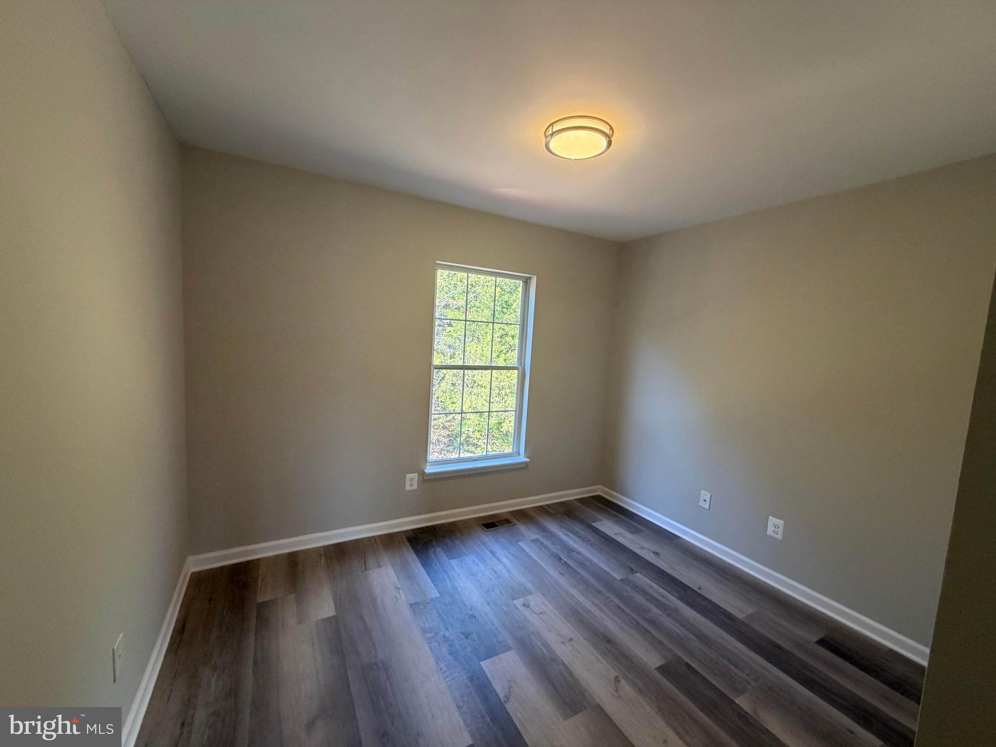 MONTCLAIR MEWS - Residential