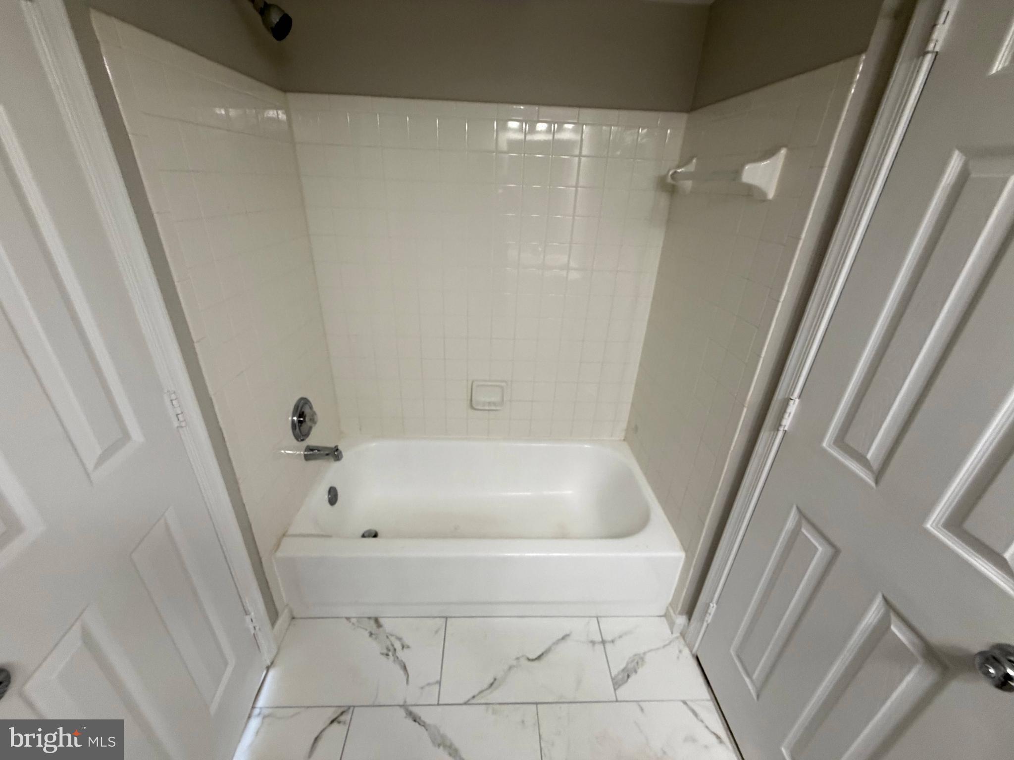 MONTCLAIR MEWS - Residential