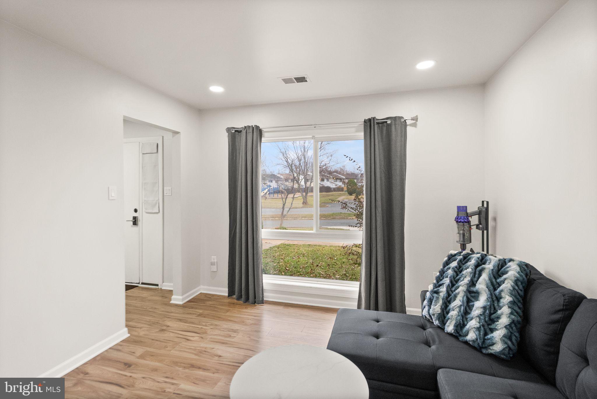 SUGARLAND RUN - Residential