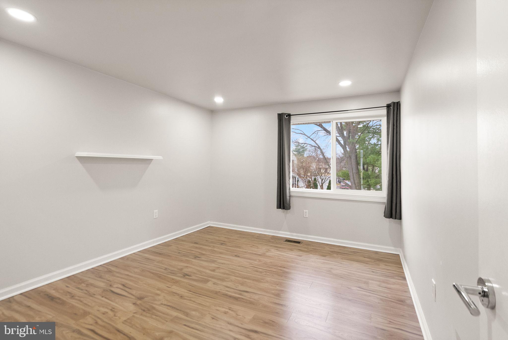 SUGARLAND RUN - Residential