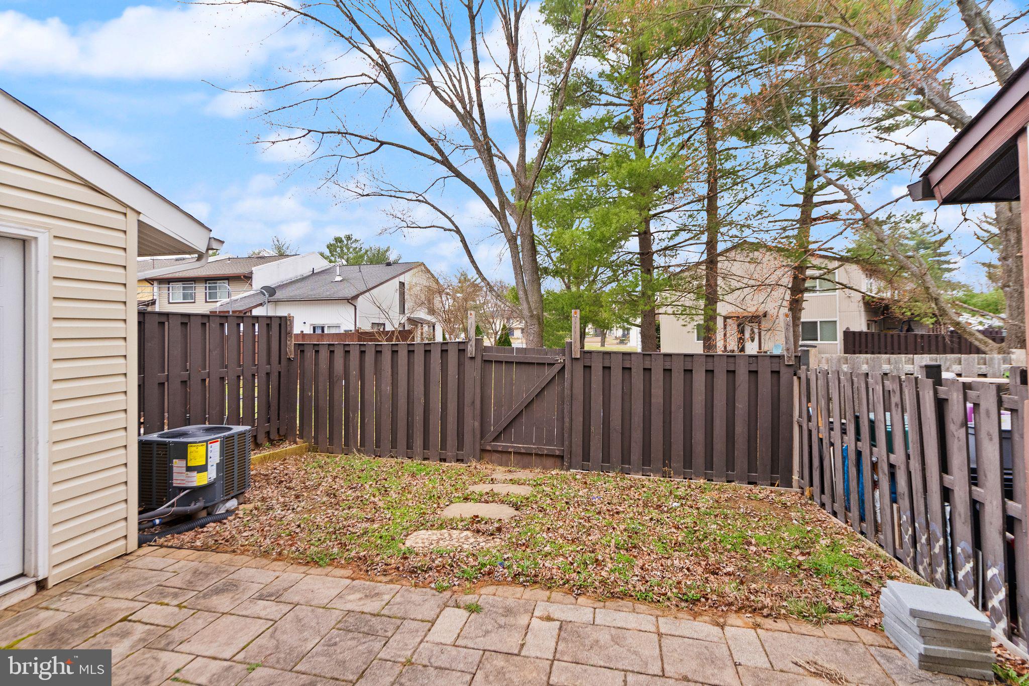 SUGARLAND RUN - Residential