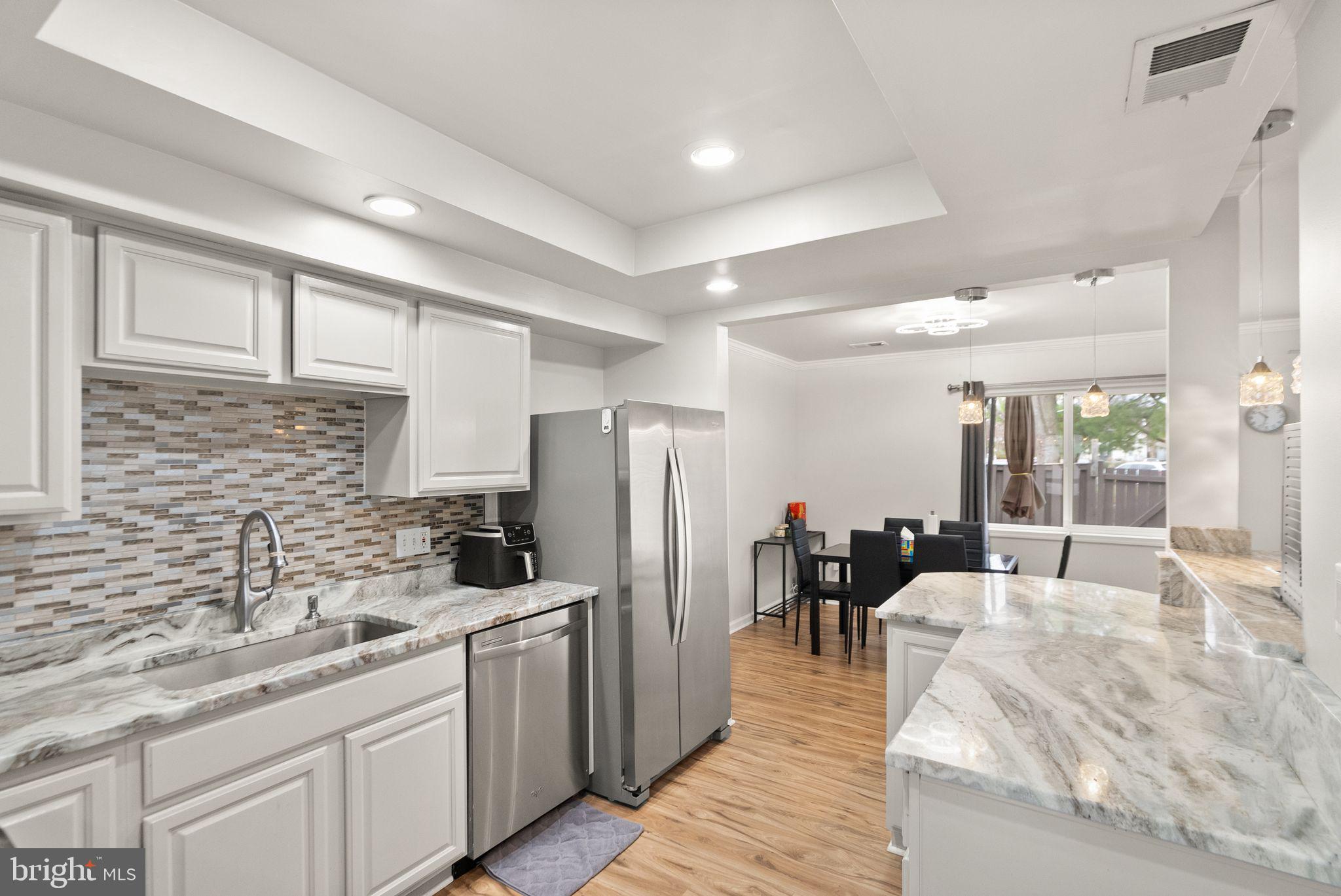 SUGARLAND RUN - Residential