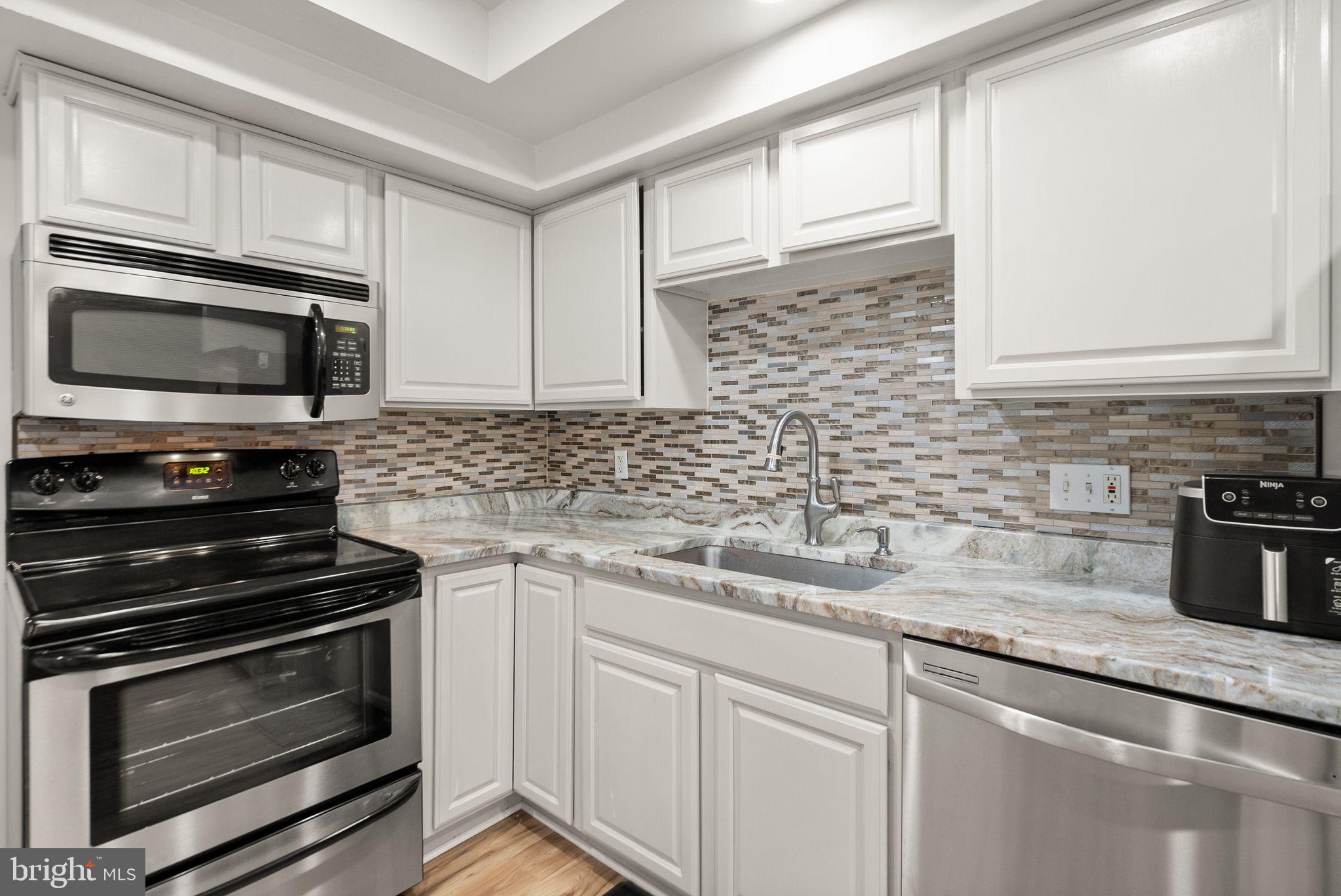 SUGARLAND RUN - Residential