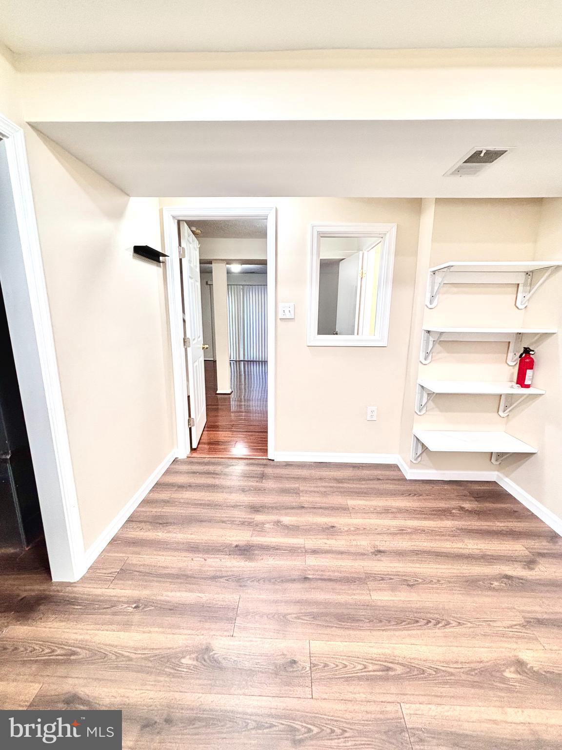 HILLSIDE LANDING - Residential Lease