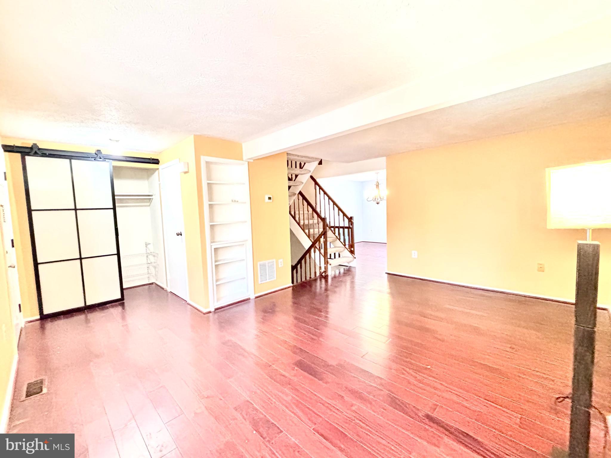 HILLSIDE LANDING - Residential Lease