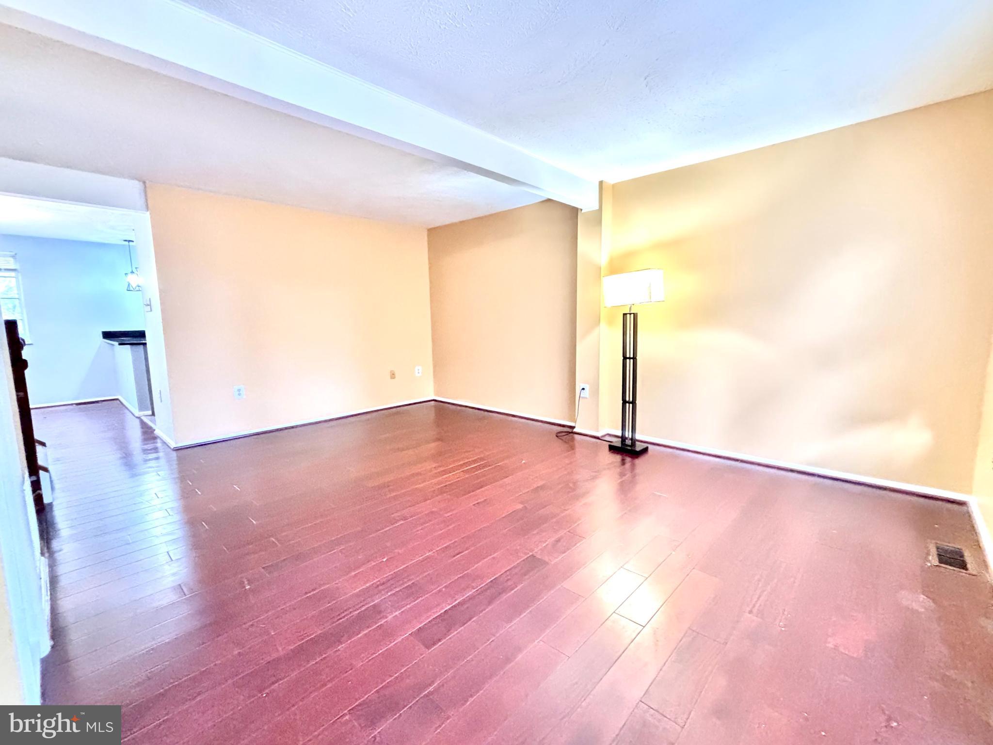 HILLSIDE LANDING - Residential Lease