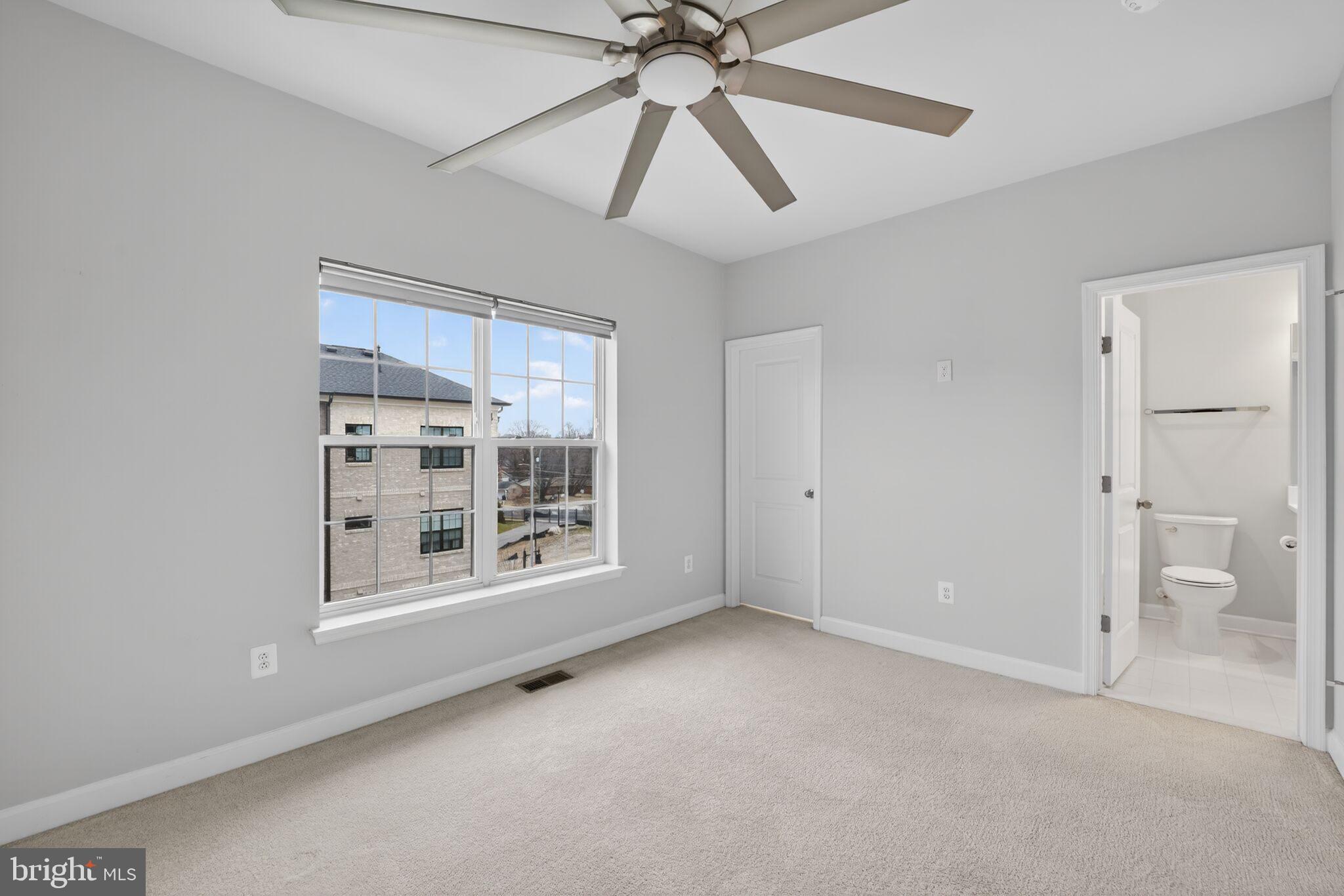 POTOMAC OVERLOOK AT NATIONAL HARBOR - Residential