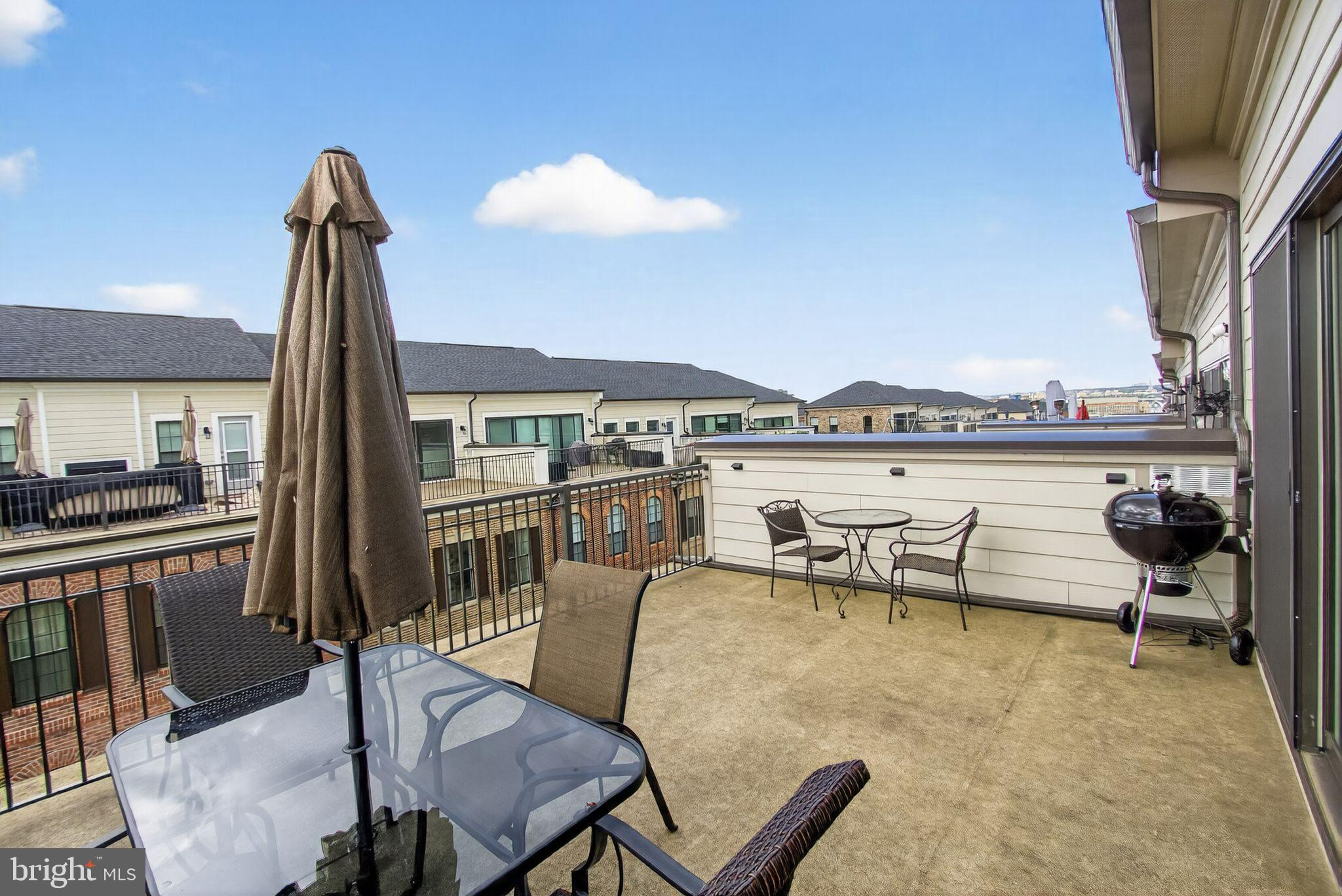 POTOMAC OVERLOOK AT NATIONAL HARBOR - Residential