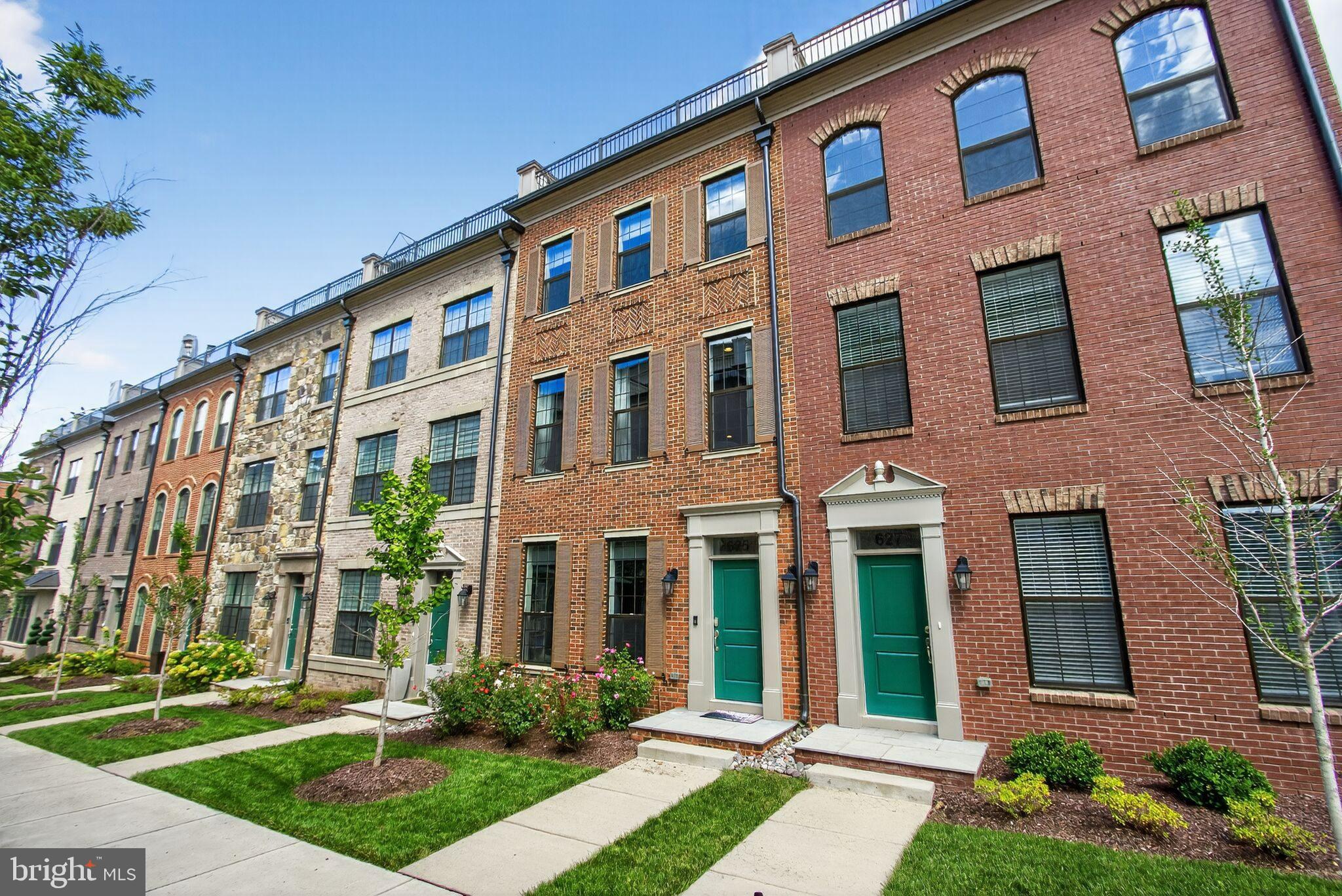 POTOMAC OVERLOOK AT NATIONAL HARBOR - Residential