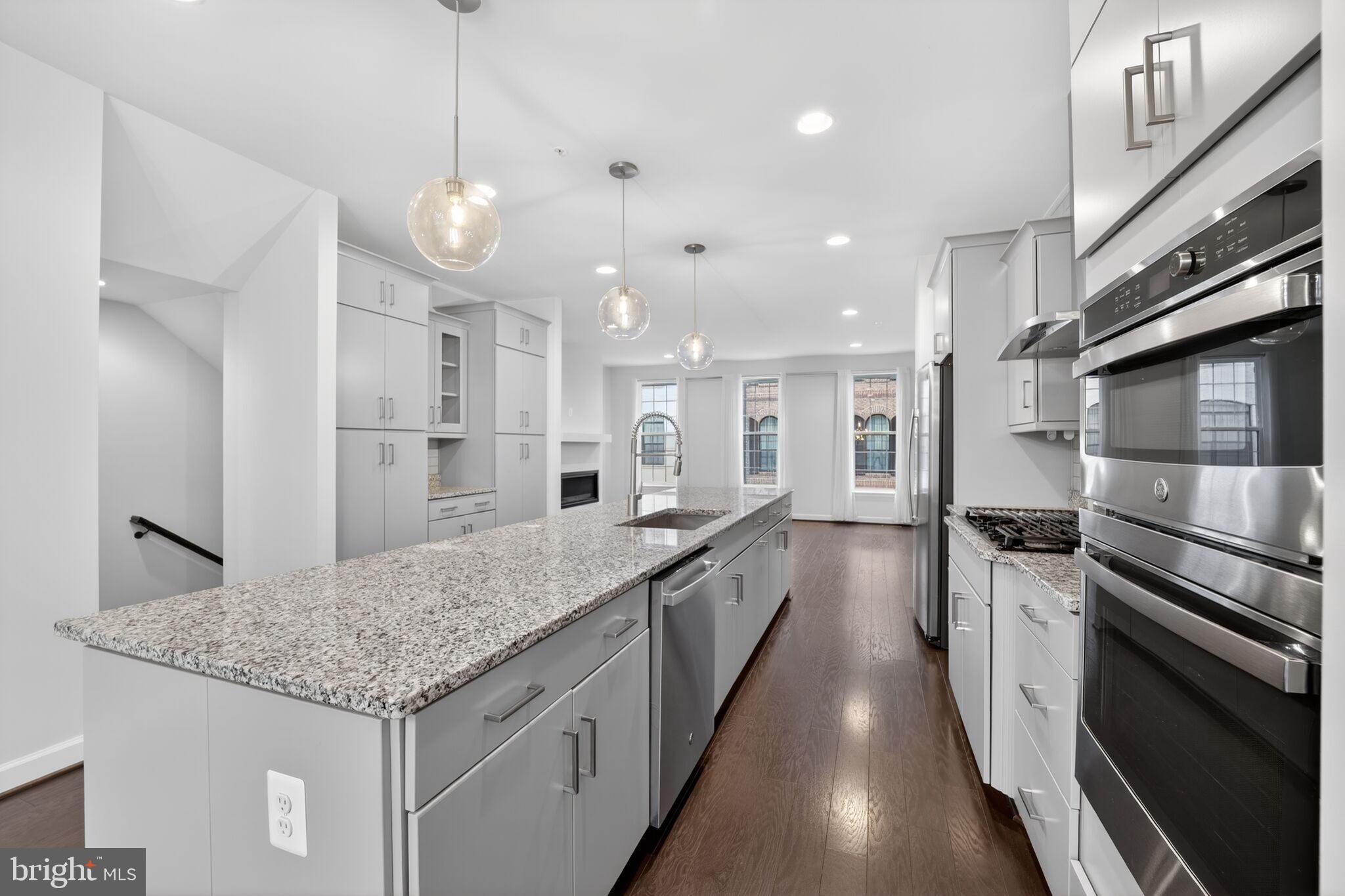 POTOMAC OVERLOOK AT NATIONAL HARBOR - Residential