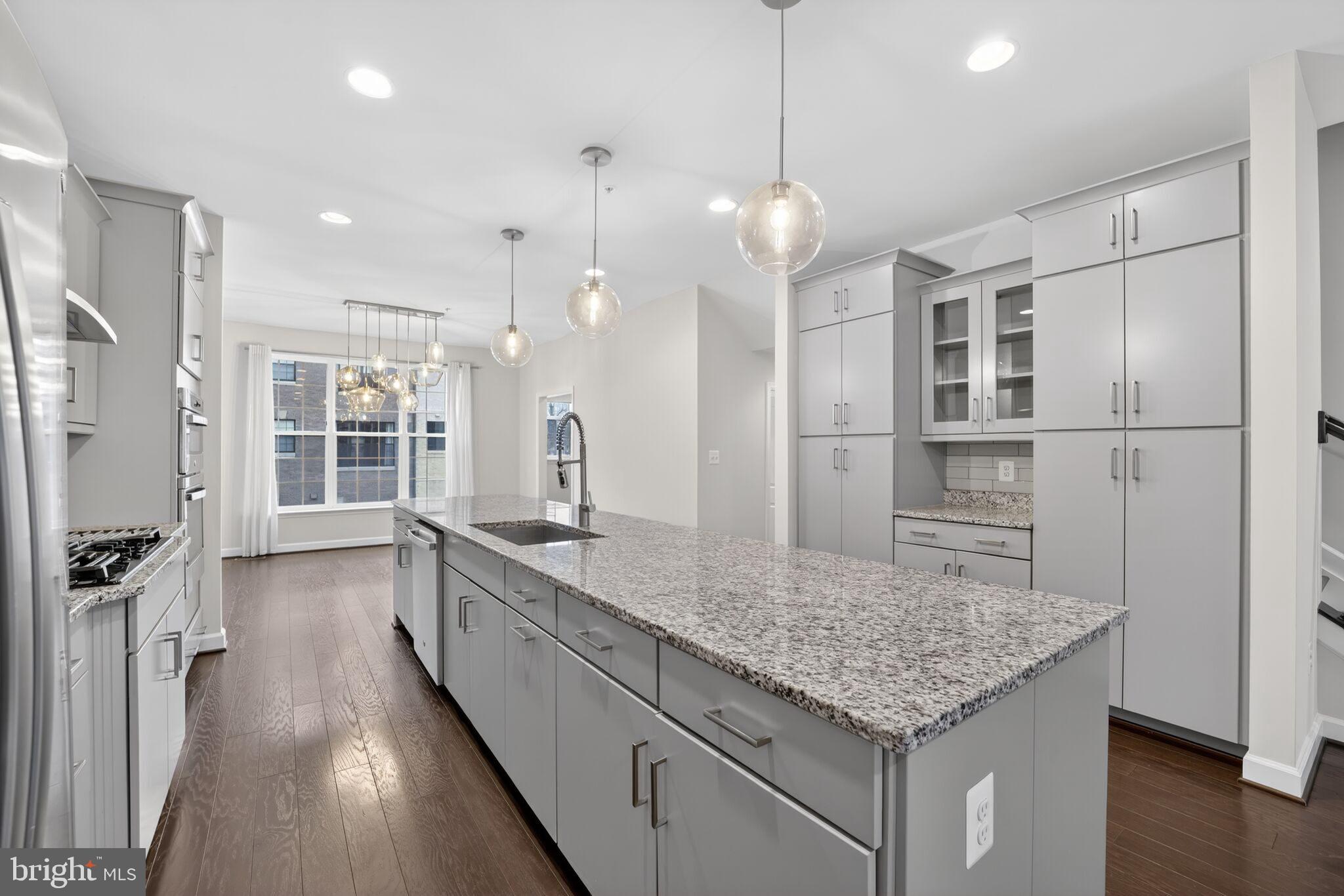 POTOMAC OVERLOOK AT NATIONAL HARBOR - Residential