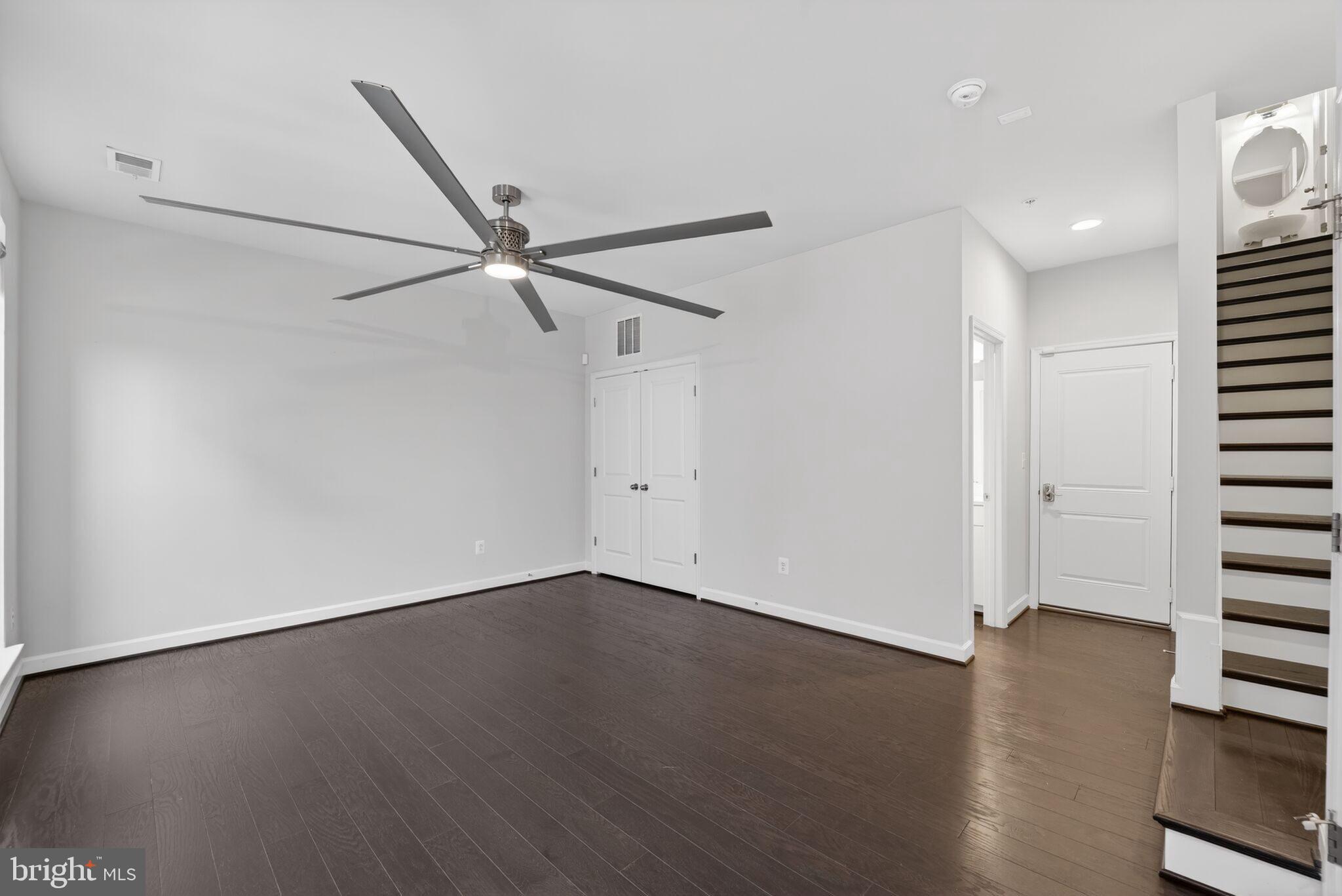 POTOMAC OVERLOOK AT NATIONAL HARBOR - Residential