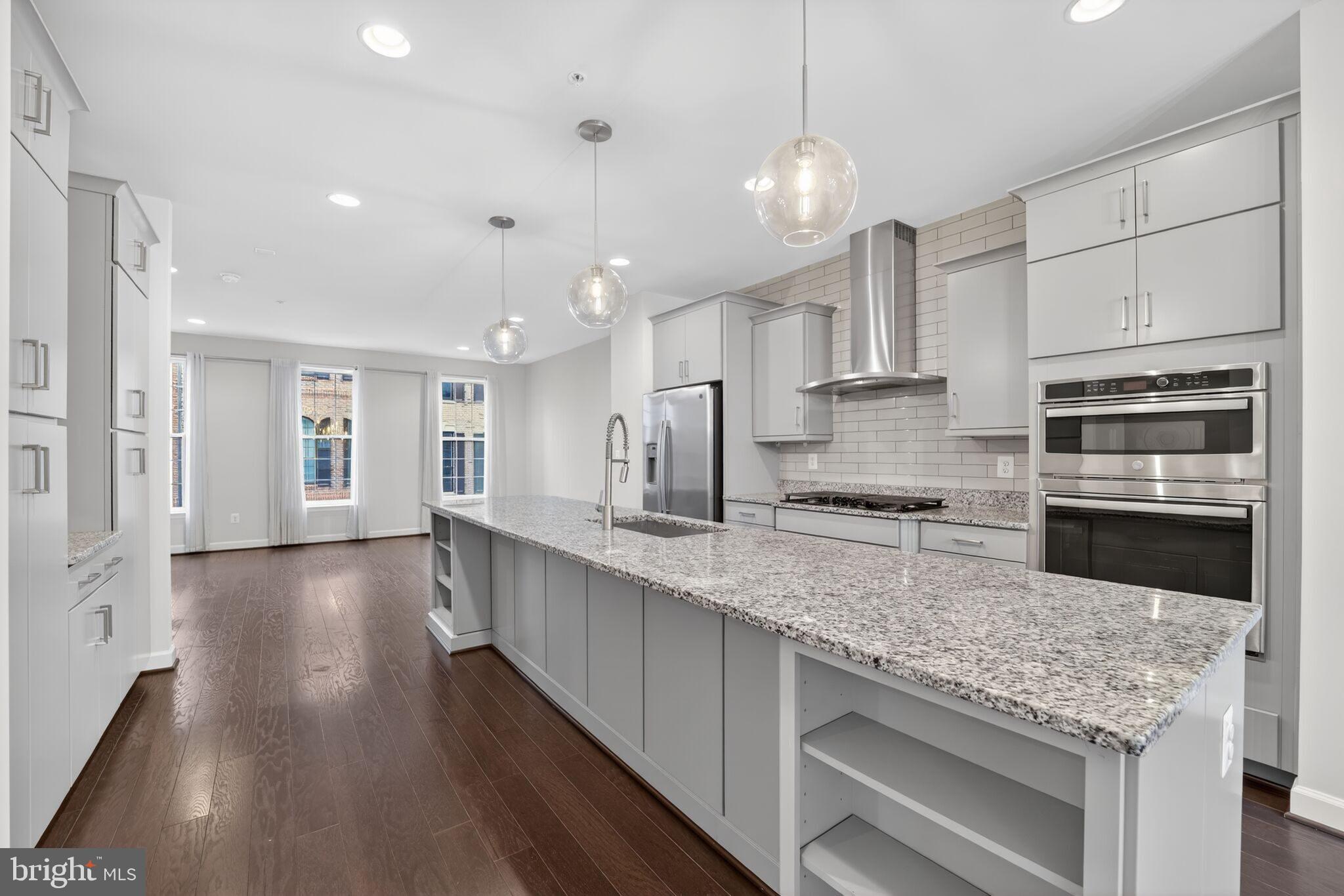 POTOMAC OVERLOOK AT NATIONAL HARBOR - Residential