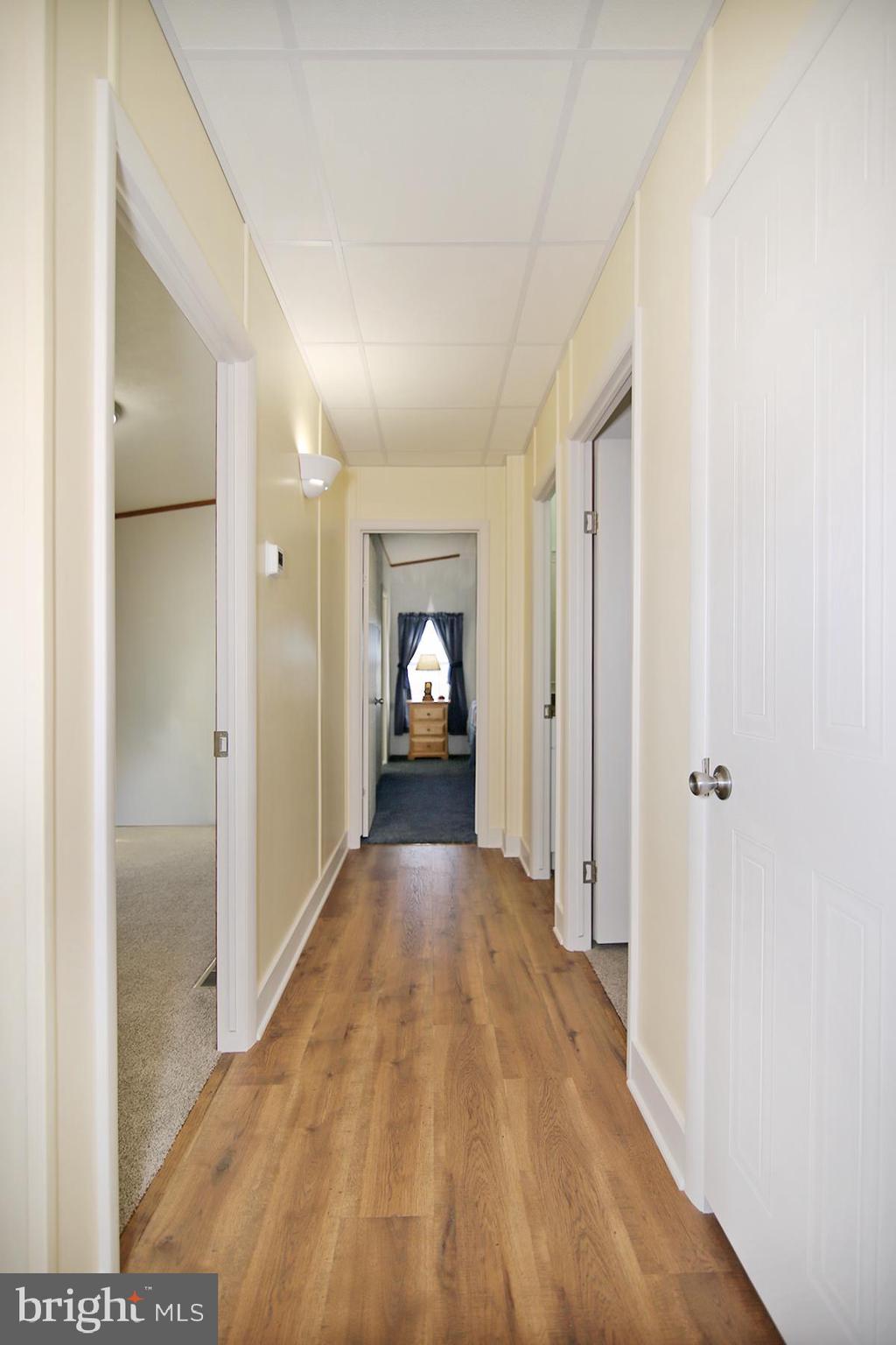 COUNTRY ACRES GOLD - Residential