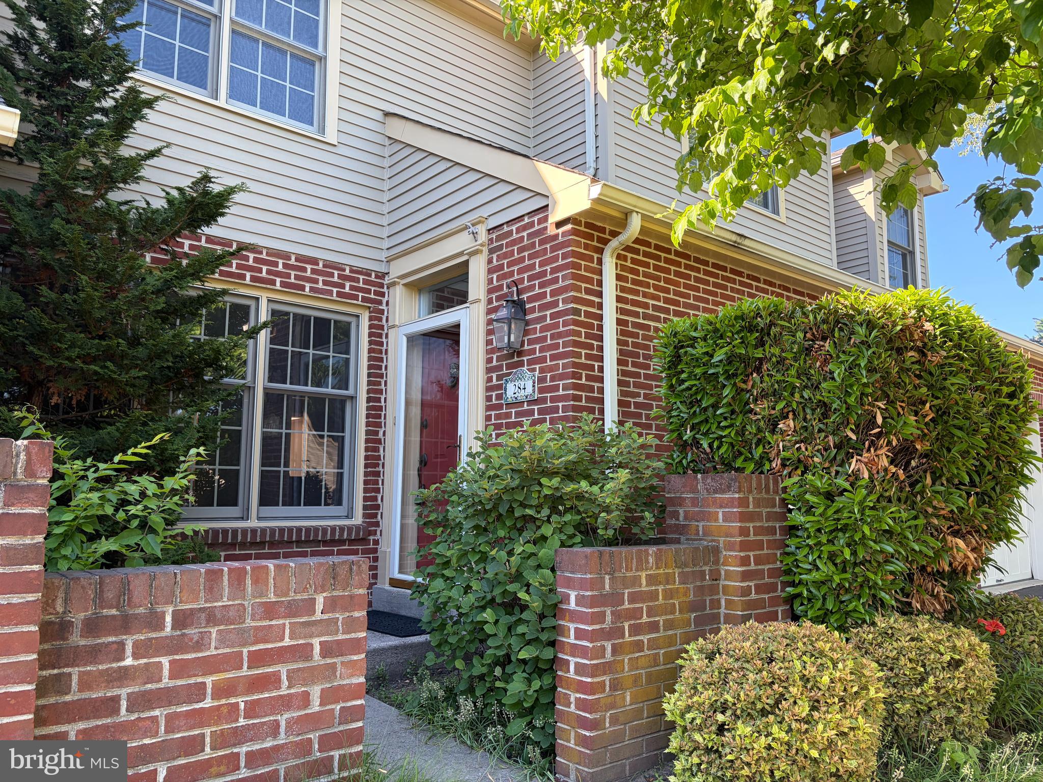 284 CONWAY CIRCLE