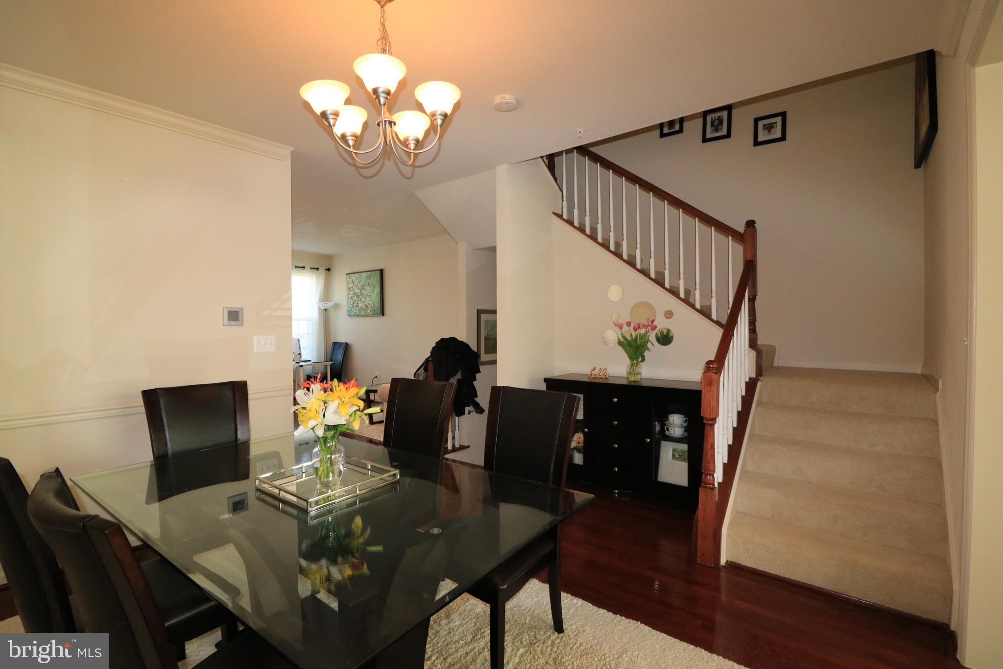 POPLAR RUN - Residential Lease