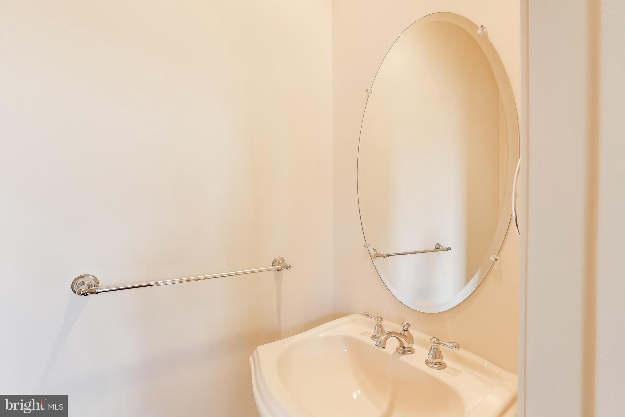 POPLAR RUN - Residential Lease