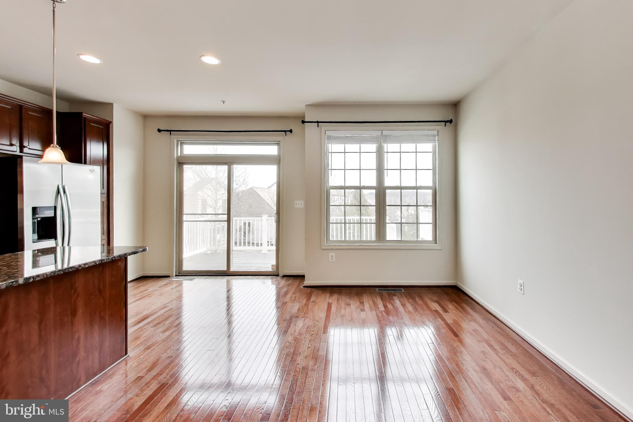 POPLAR RUN - Residential Lease