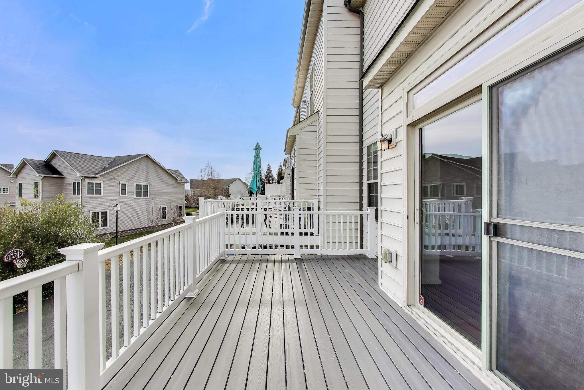 POPLAR RUN - Residential Lease