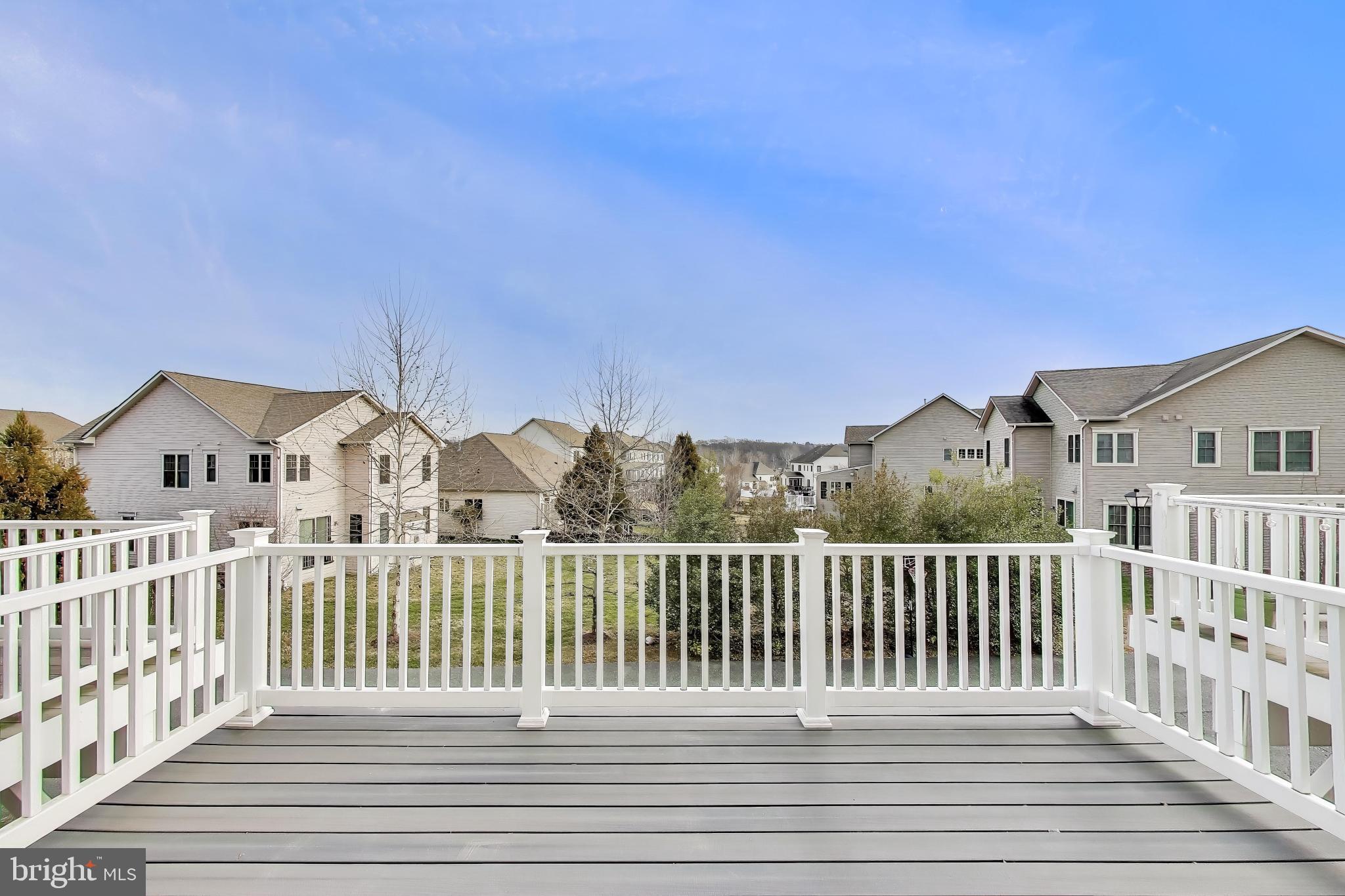 POPLAR RUN - Residential Lease