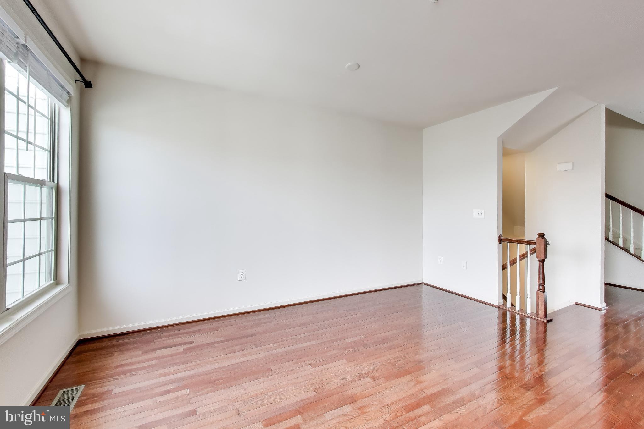 POPLAR RUN - Residential Lease