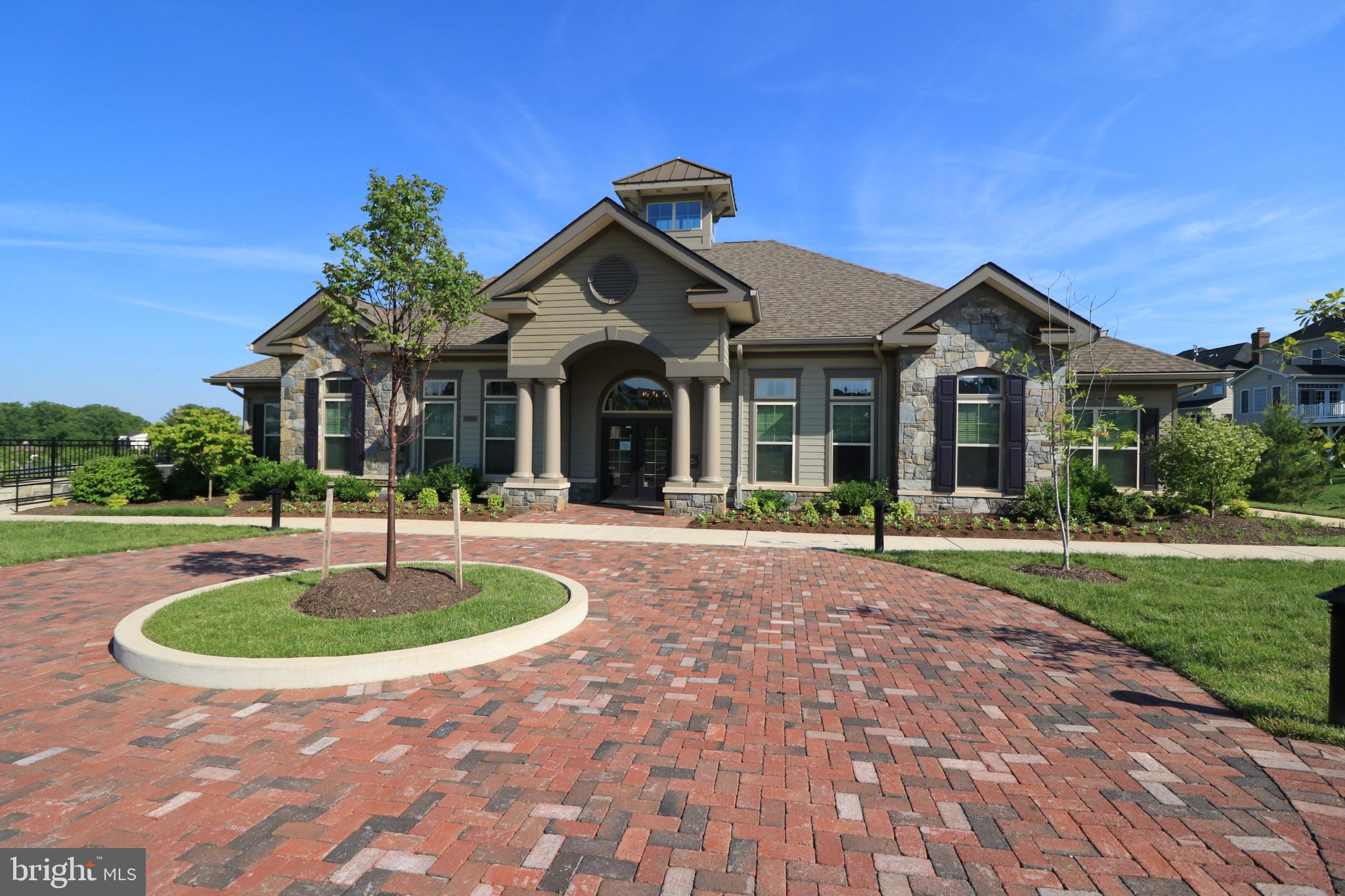 POPLAR RUN - Residential Lease