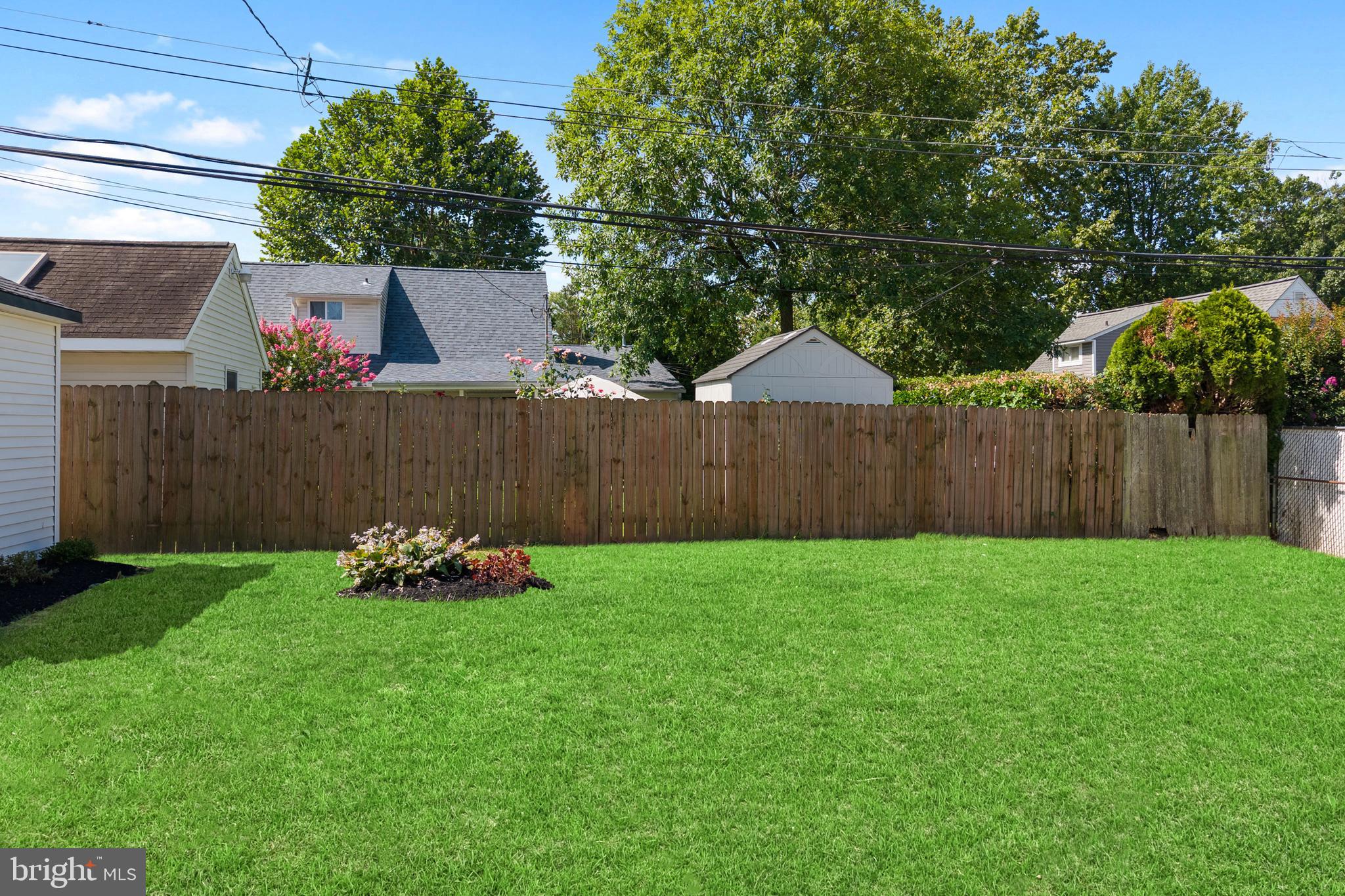 MILL CREEK FALLS - Residential