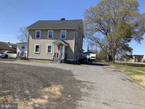 Photo of 3025 Old Washington Road, WALDORF, MD 20601 (MLS # MDCH2052822)