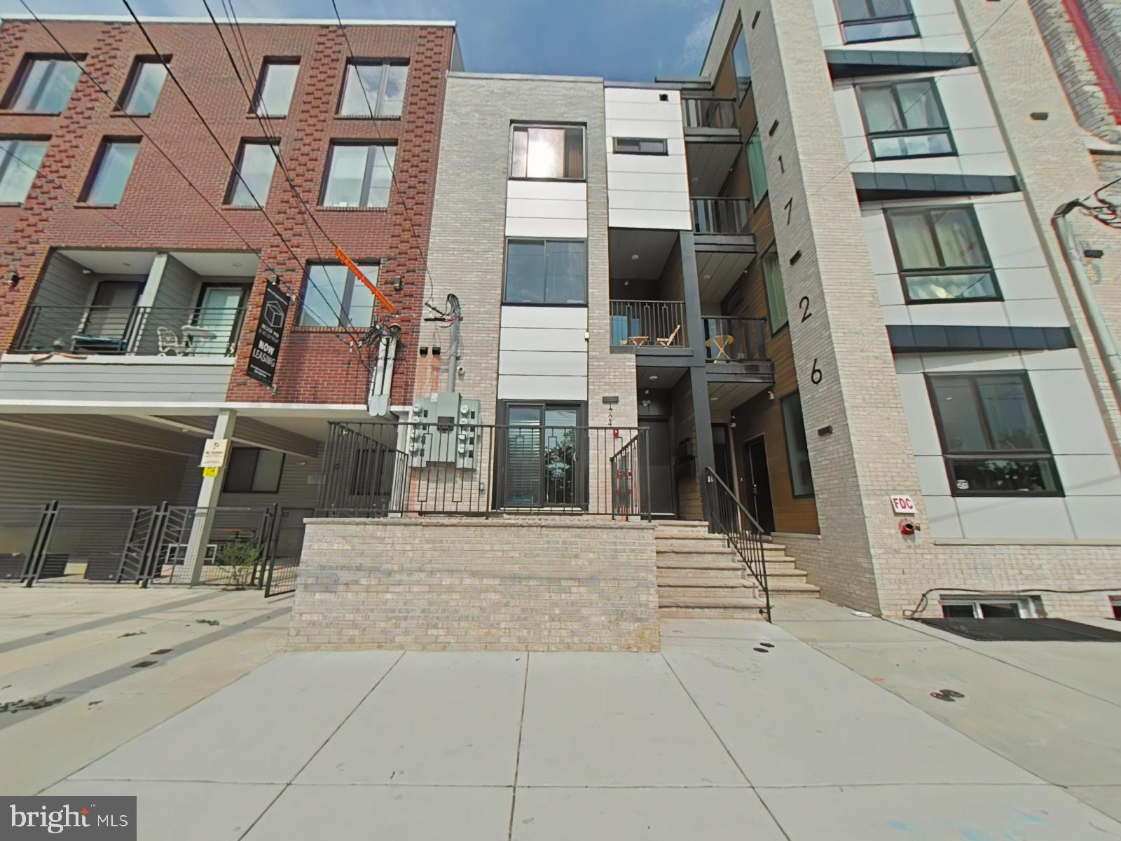 STANTON - Commercial Sale