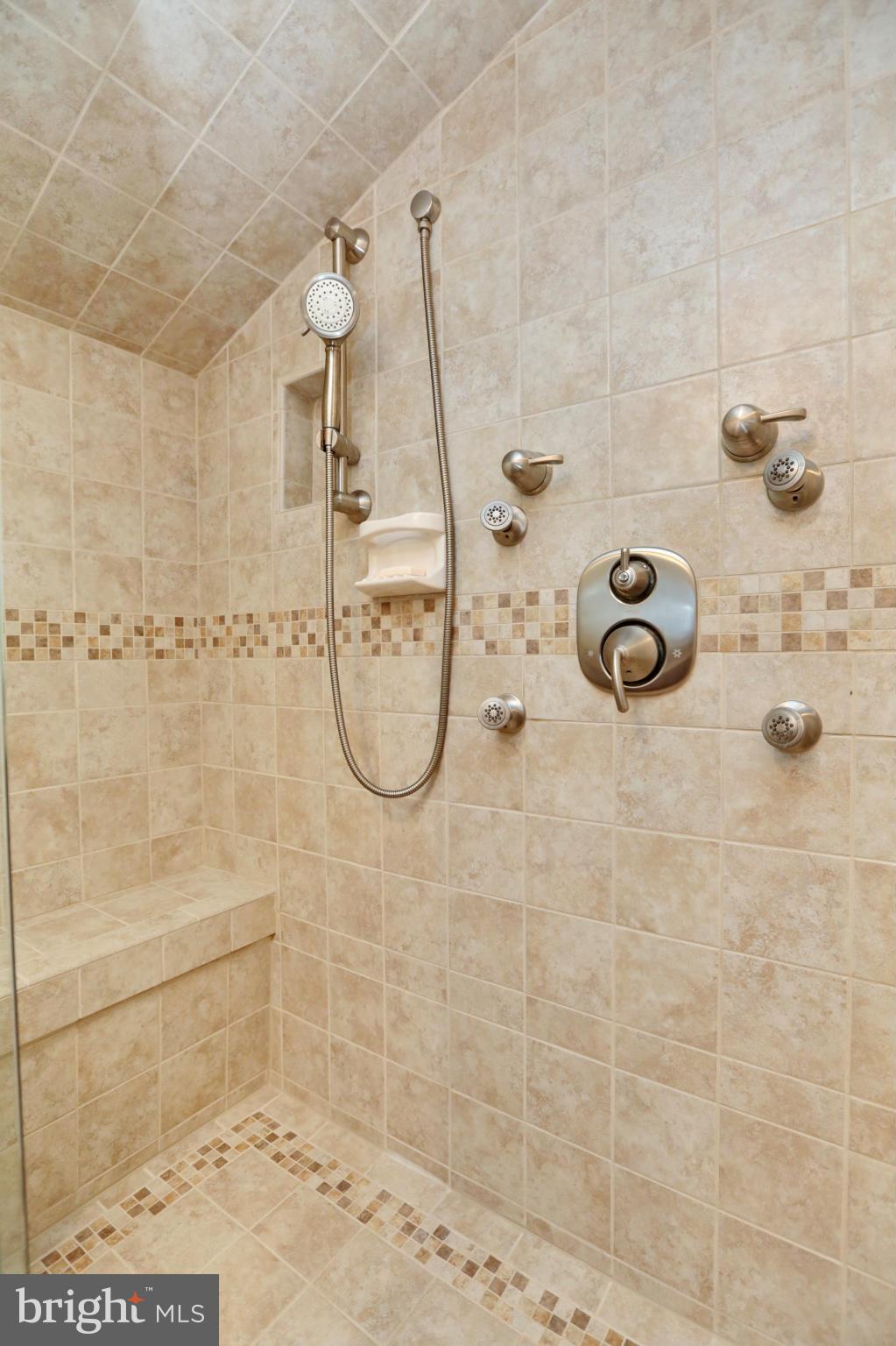 SWAN POINT SUB - Residential