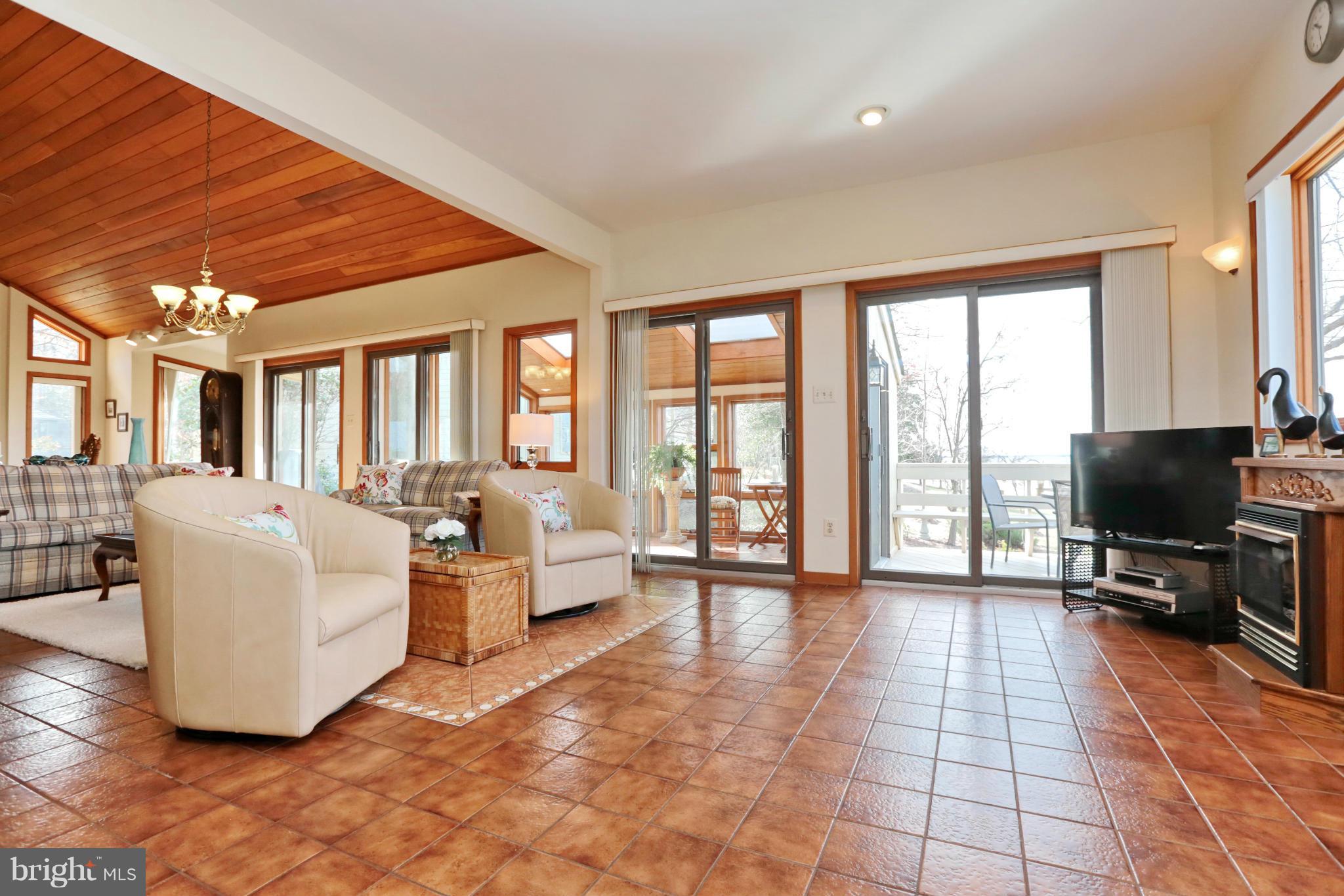 SWAN POINT SUB - Residential