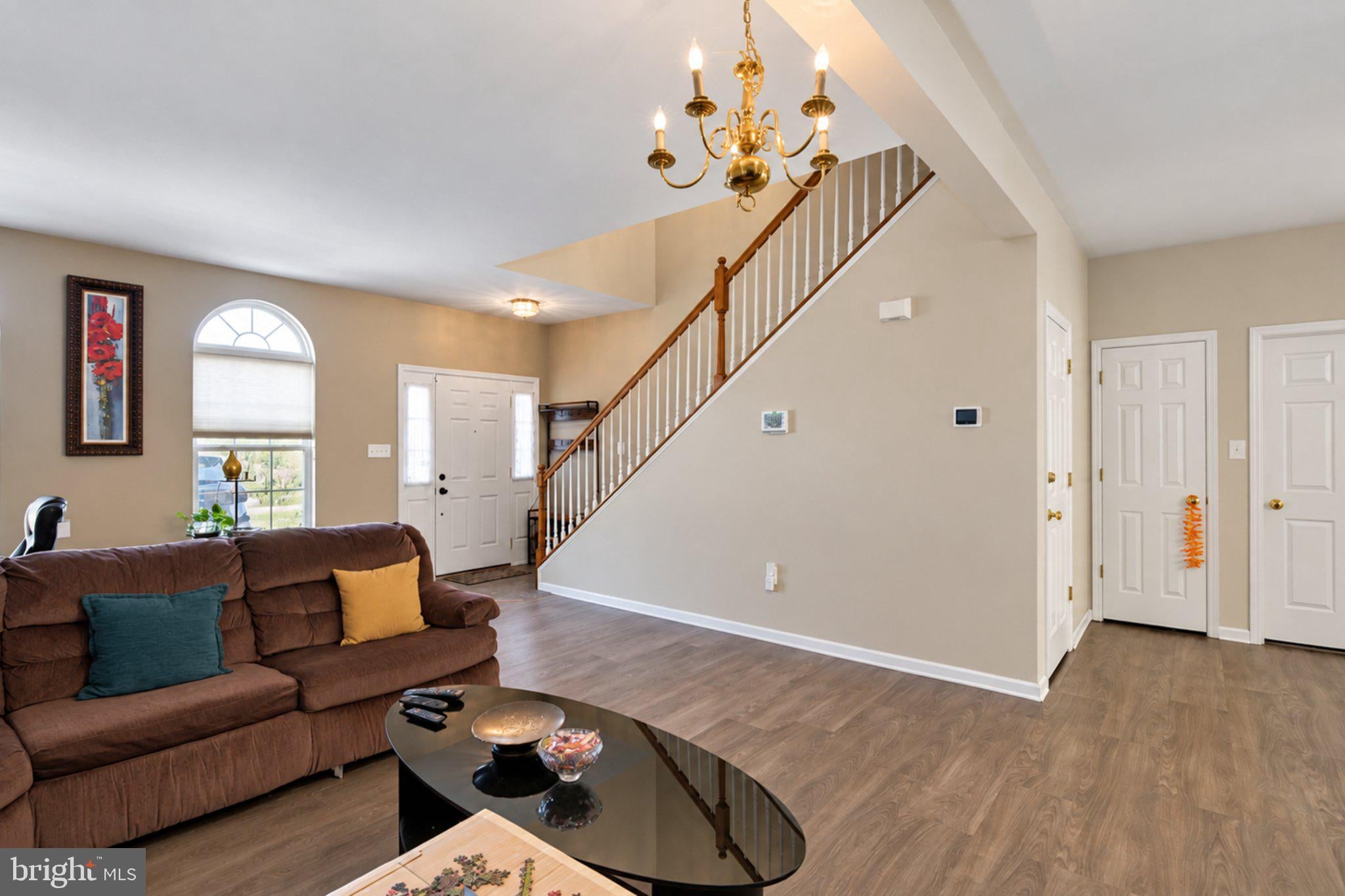 203 BARRINGTON DRIVE