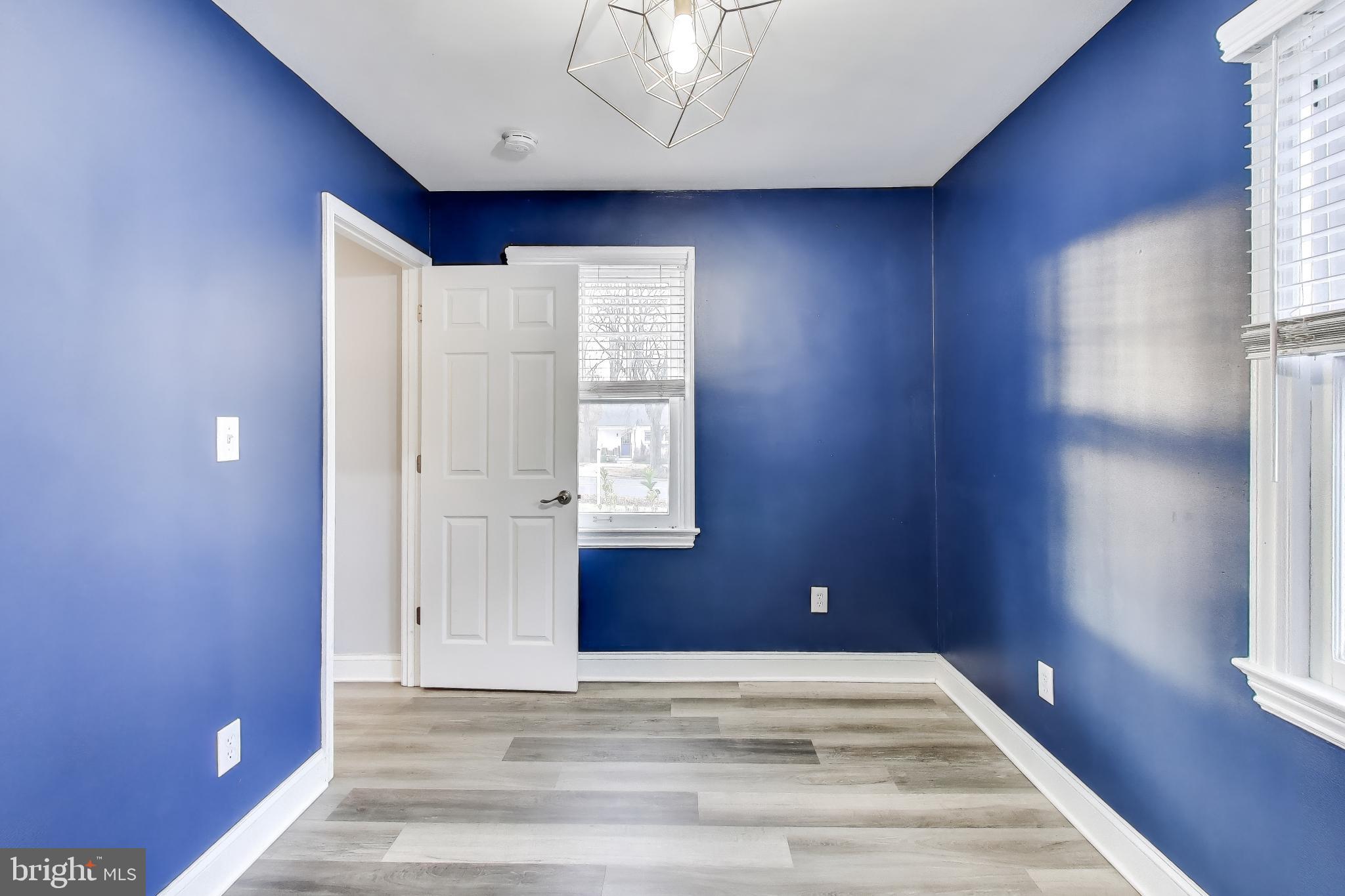 OAKLAND TERRACE - Residential