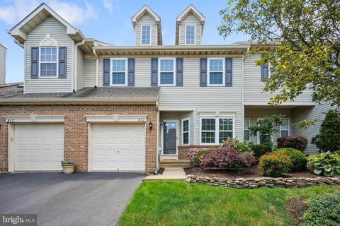 Townhouse For Rent - 410 Fairview Way<br/> Bucks County, NEW HOPE, PA 18938
