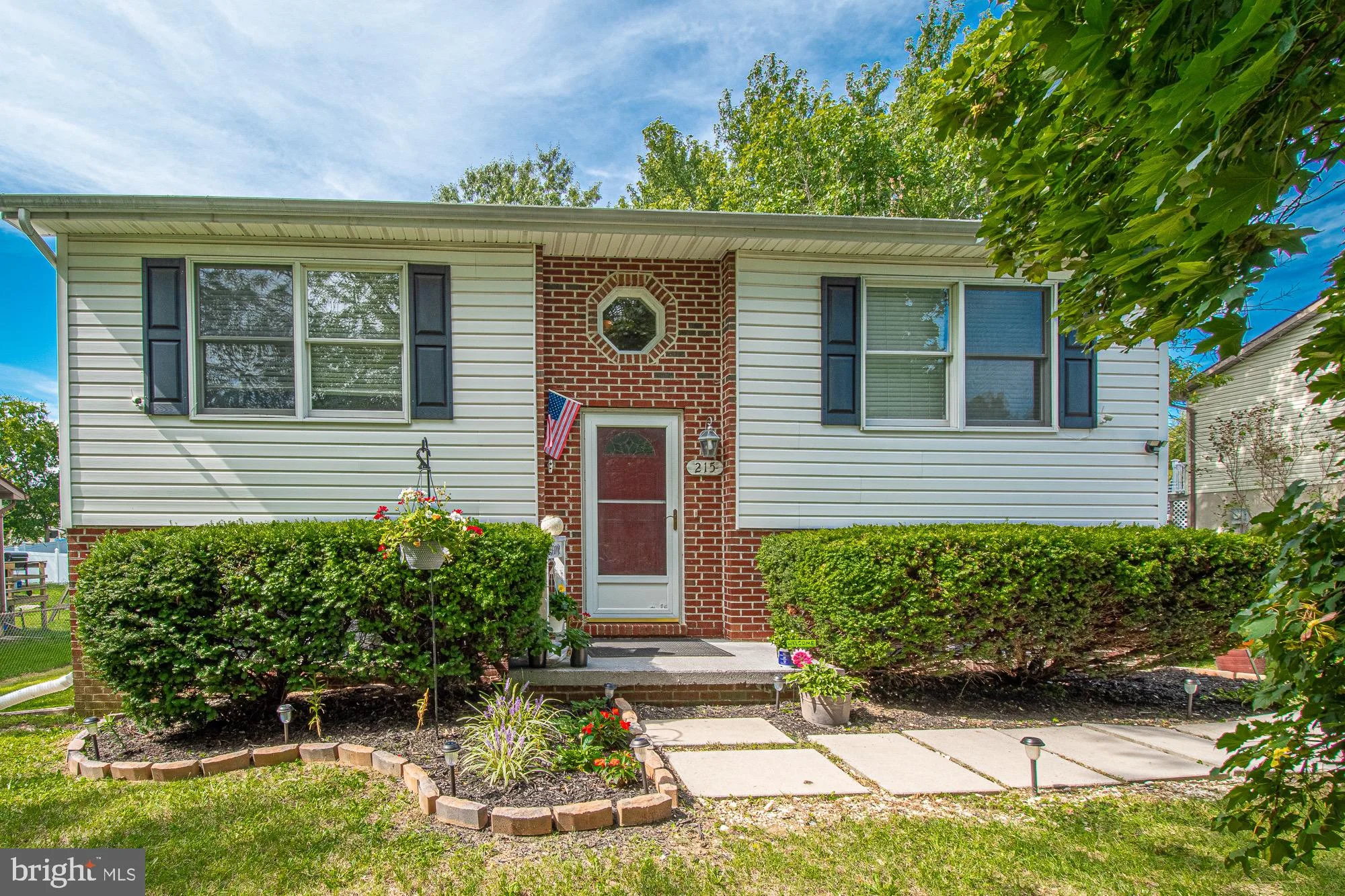 215 Bluebird Drive, Stephens City, VA 22655