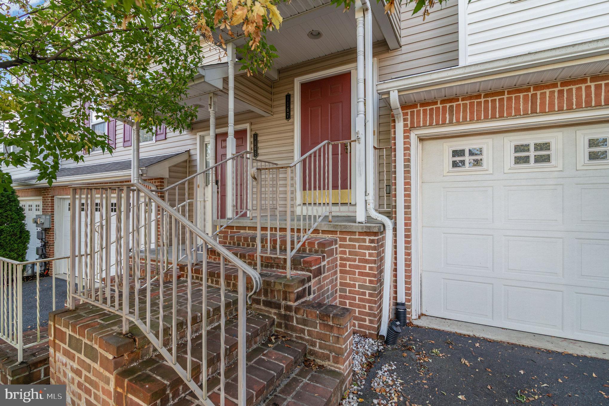 1167 CROSS CREEK DRIVE