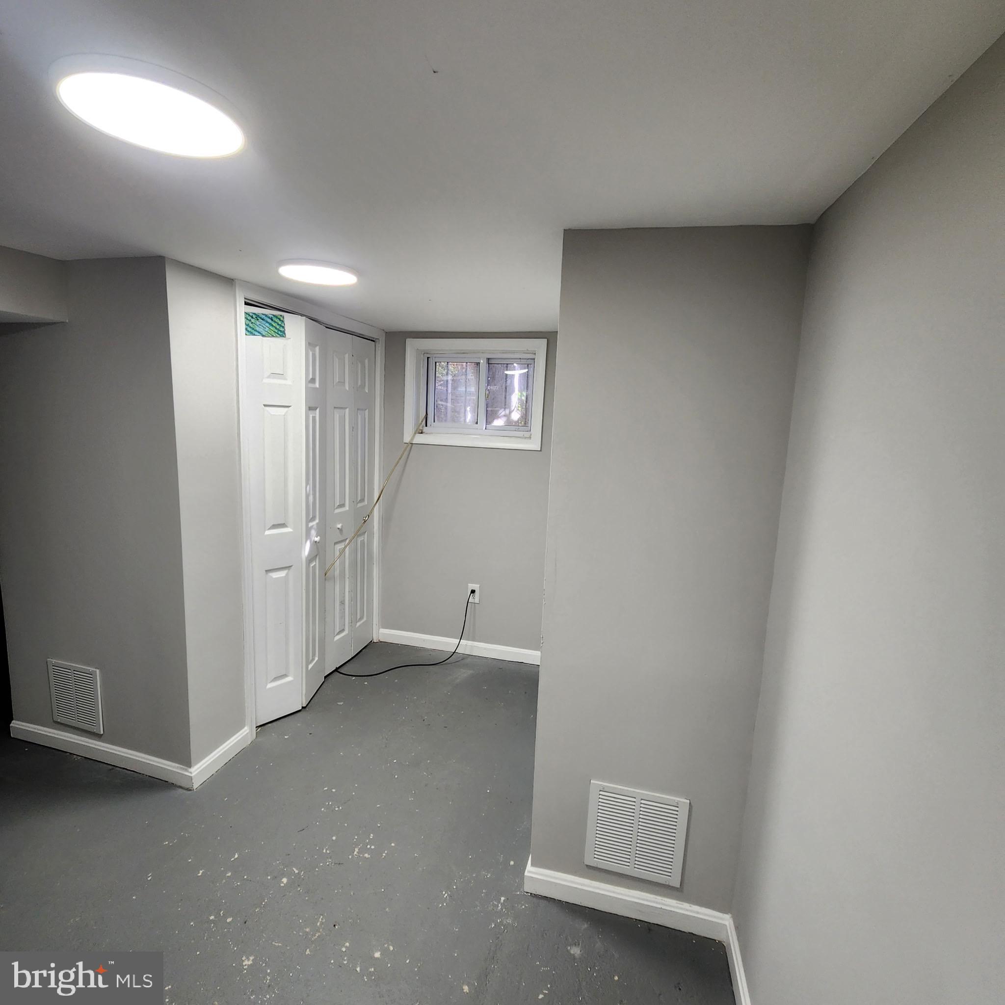 BERKSHIRE - Residential Lease