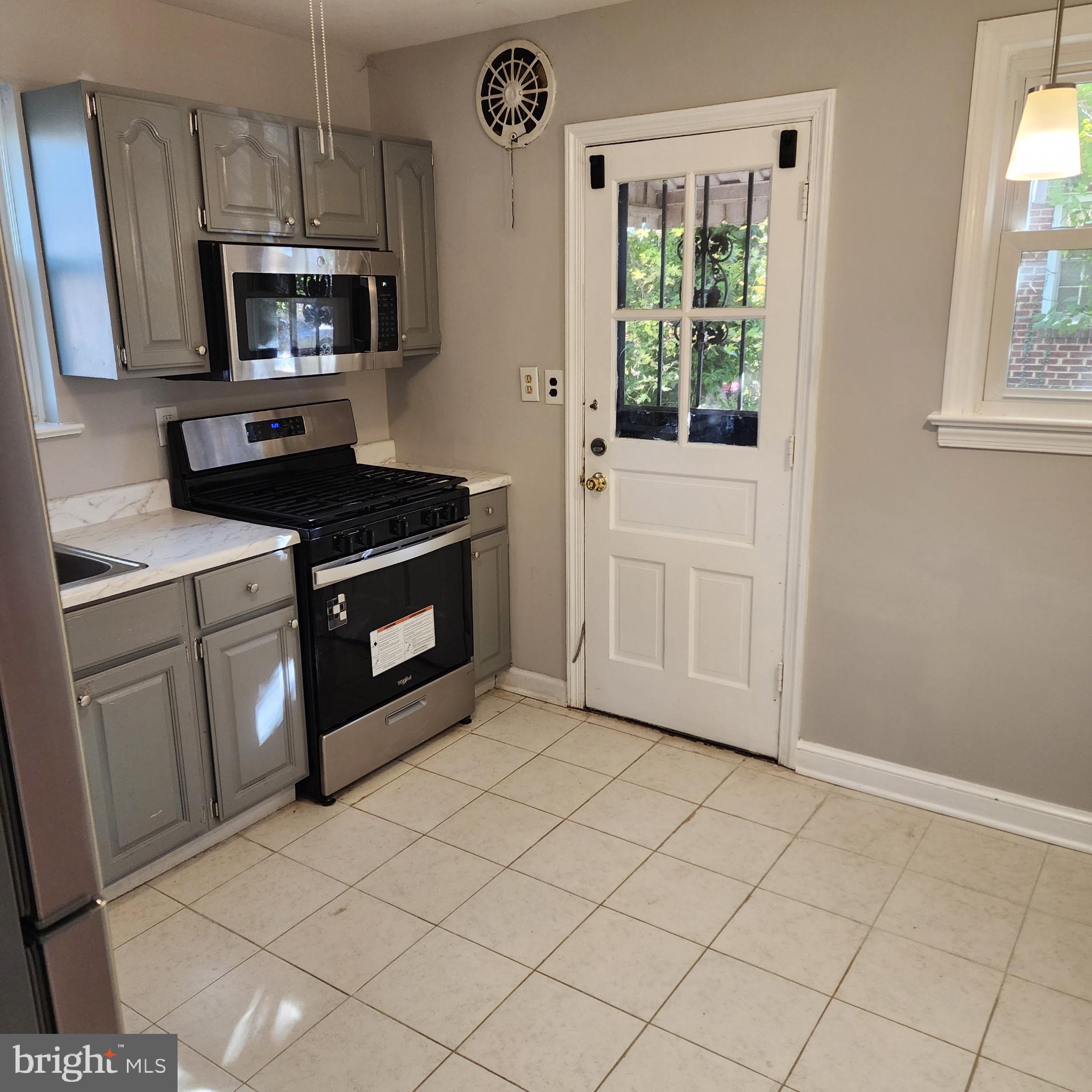 BERKSHIRE - Residential Lease