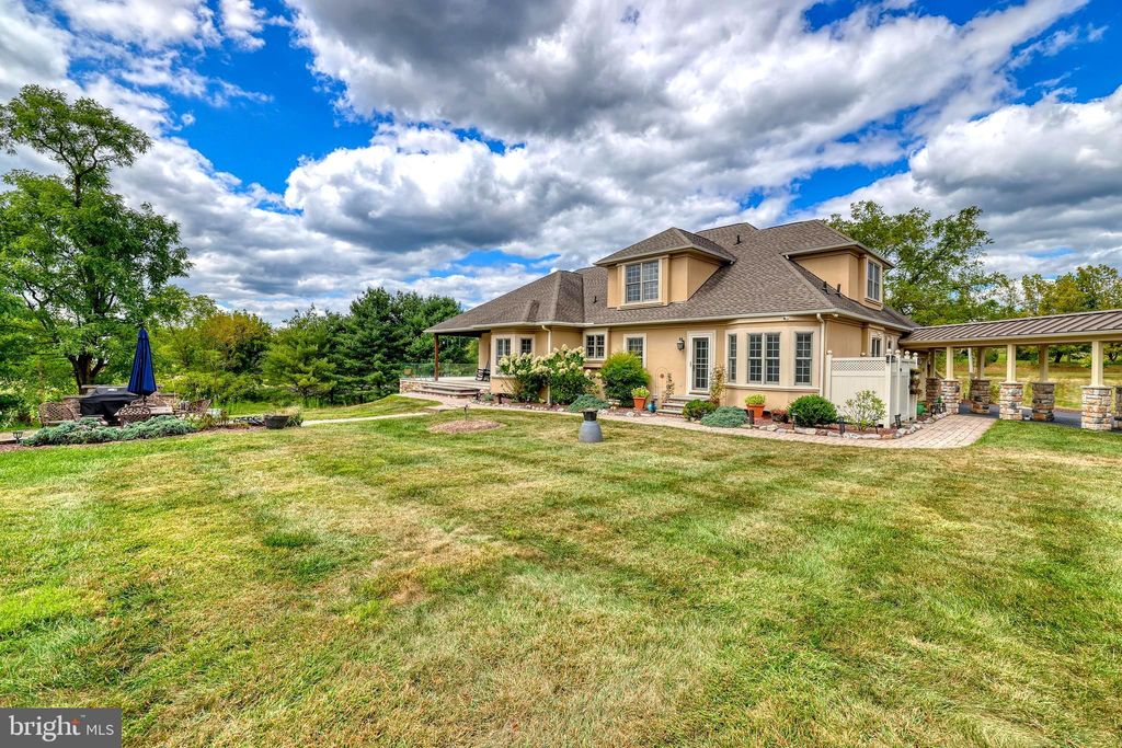 Photo of 86 Aqueduct Road, WASHINGTON CROSSING, PA 18977 (MLS # PABU2107848)