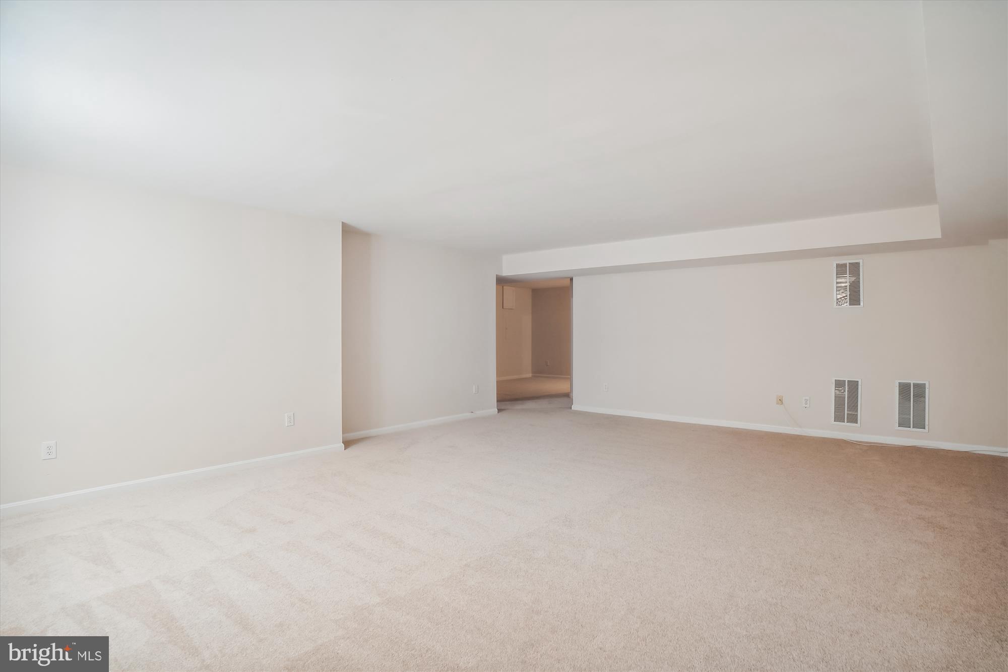 MILESTONE - Residential Lease