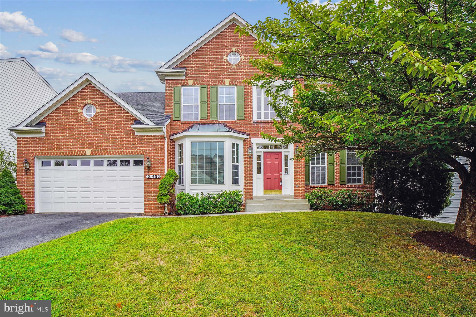 MILESTONE - Residential Lease