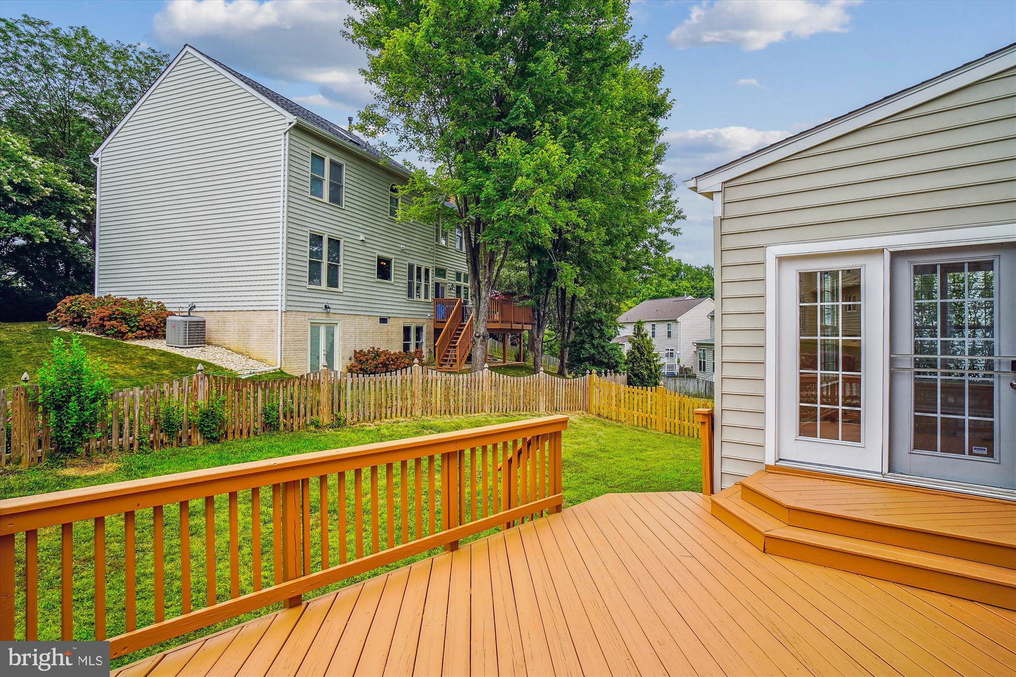 MILESTONE - Residential Lease