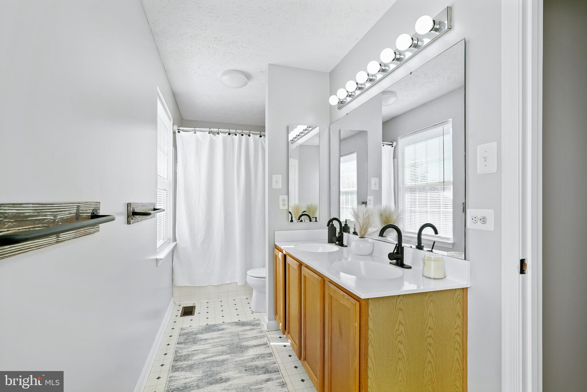 BEACON POINT - Residential