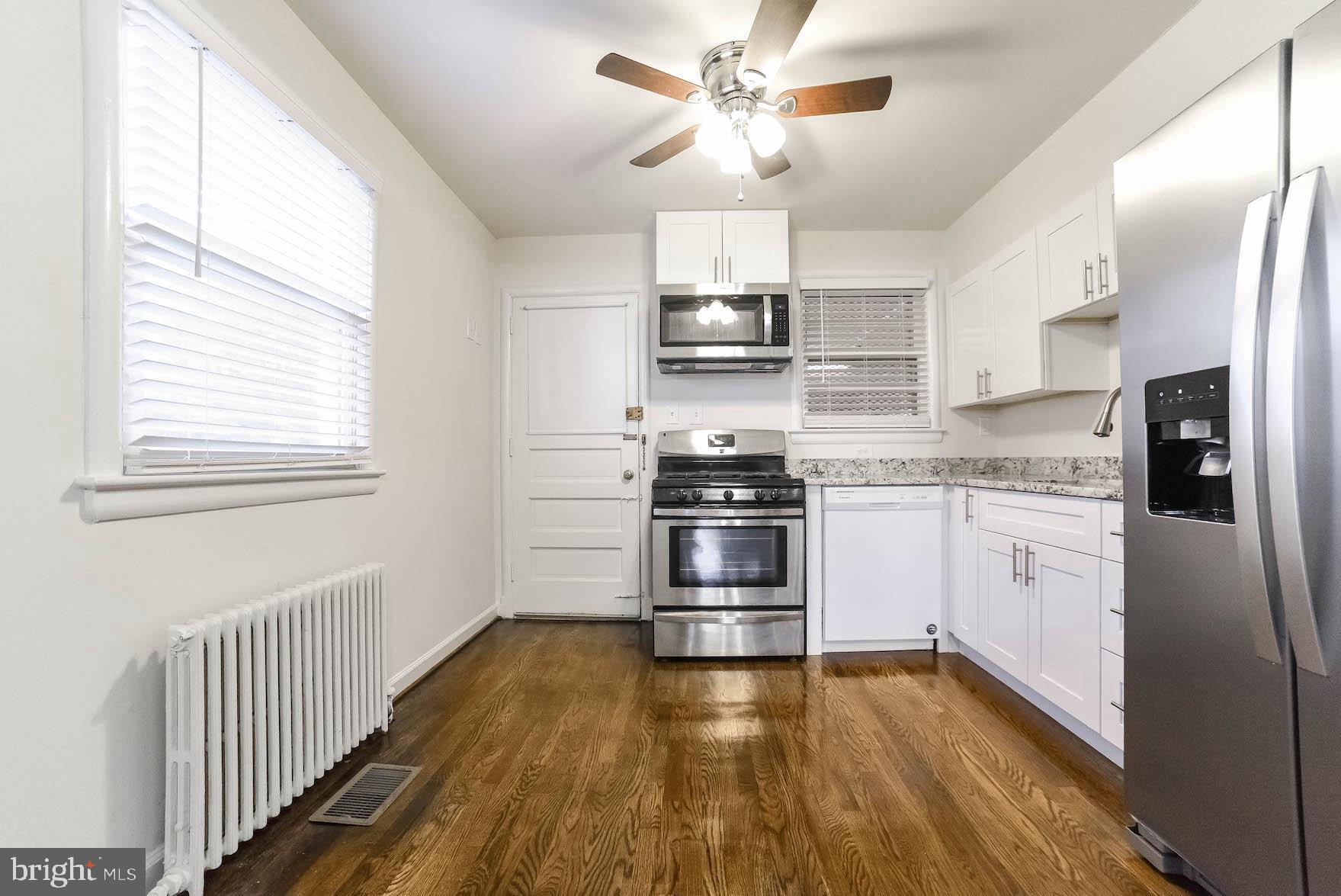 RIGGS MANOR - Residential