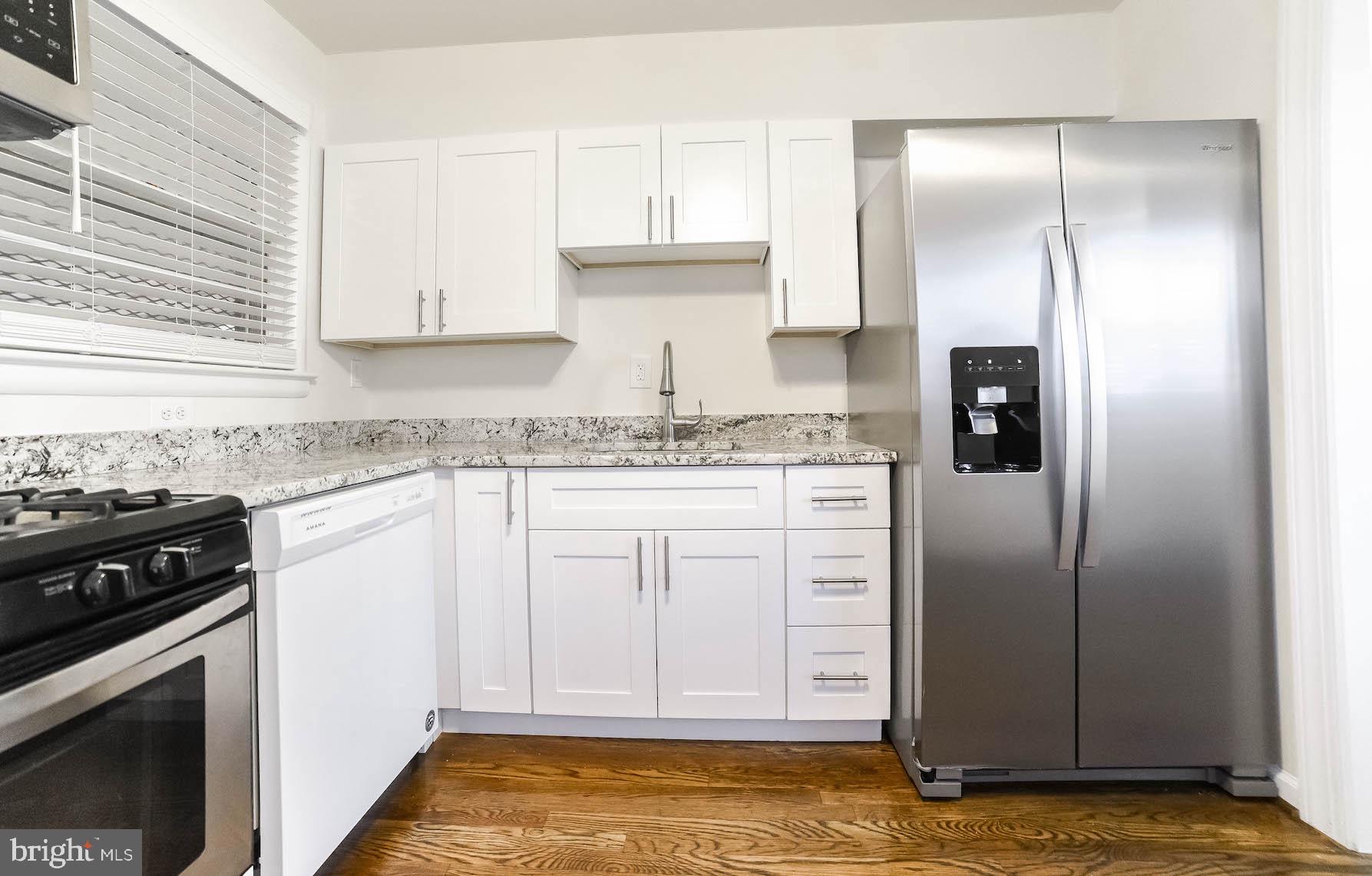 RIGGS MANOR - Residential