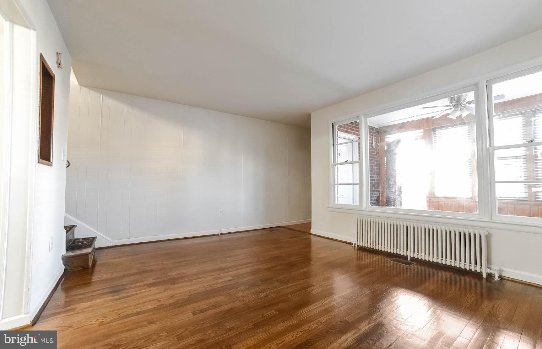 RIGGS MANOR - Residential